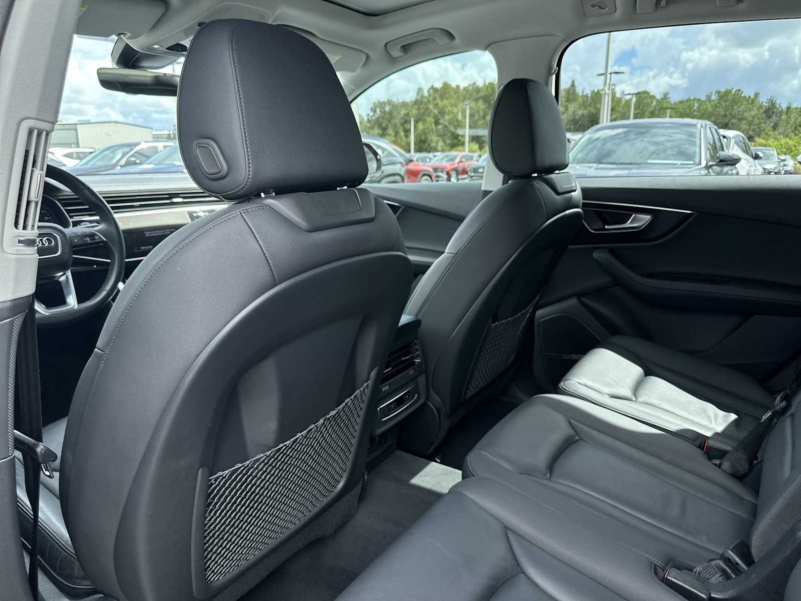 Thumbnail: 2024 Audi Q7 - 16