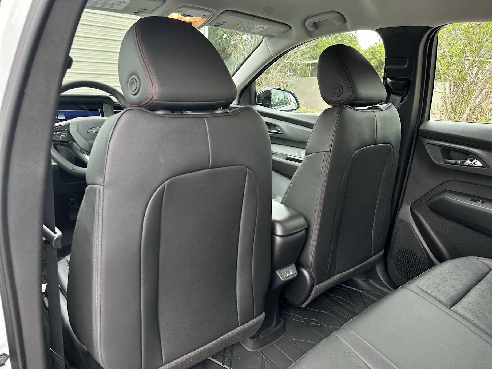 Thumbnail: 2027 Chevrolet Bolt EV - 17