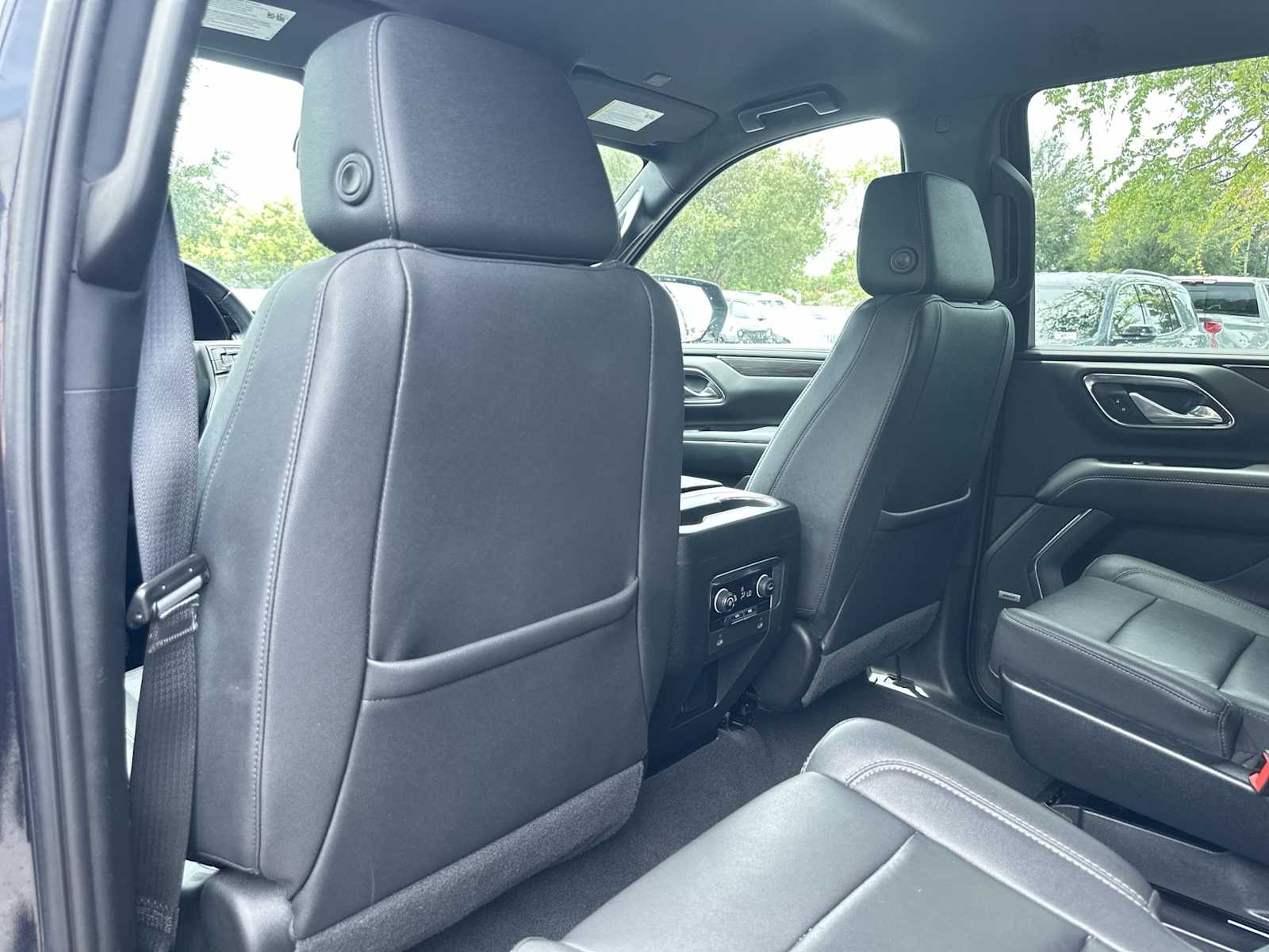 Thumbnail: 2023 Chevrolet Tahoe - 16