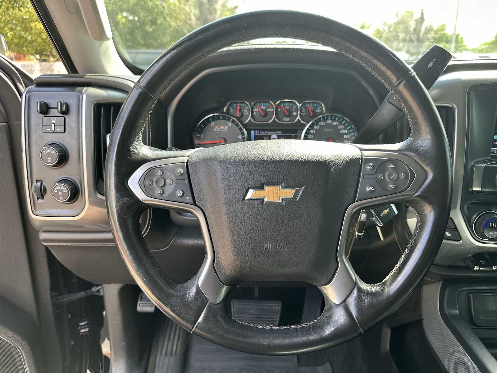 Thumbnail: 2017 Chevrolet Silverado 2500 - 20