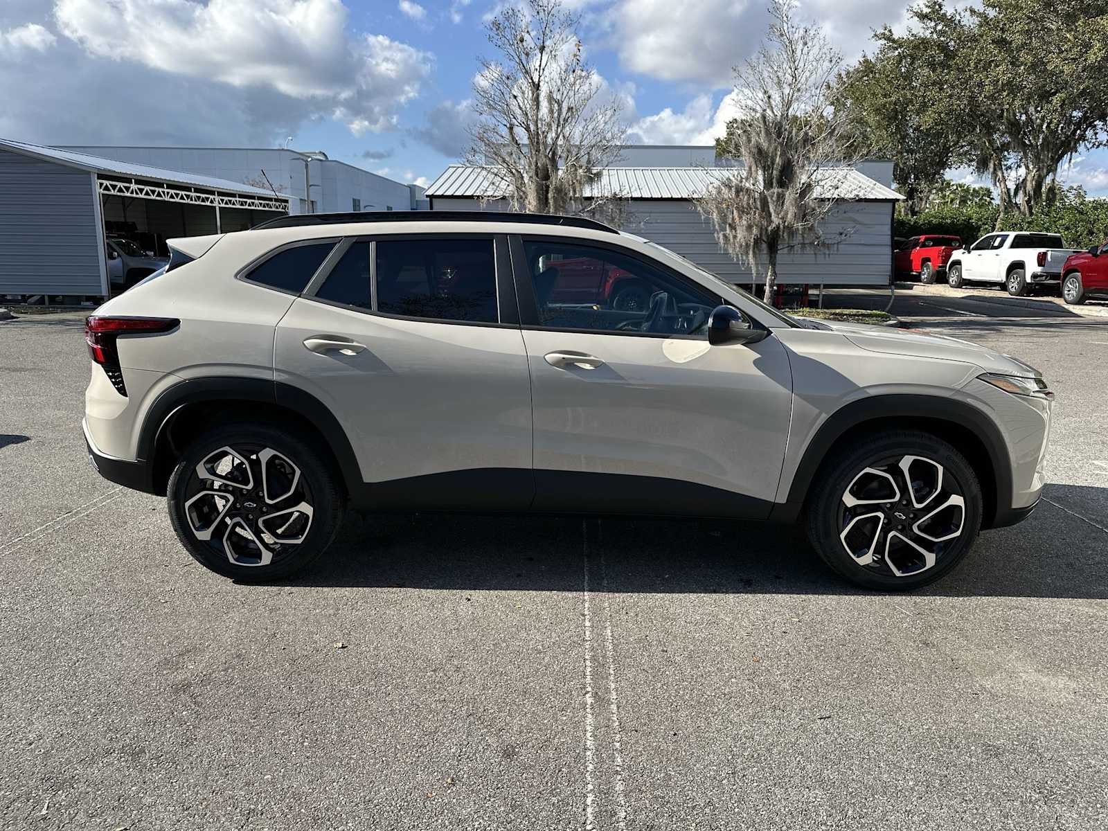 Thumbnail: 2026 Chevrolet Trax - 7