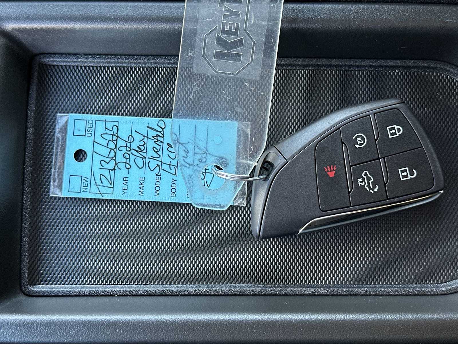 Thumbnail: 2026 Chevrolet Silverado 1500 - 26