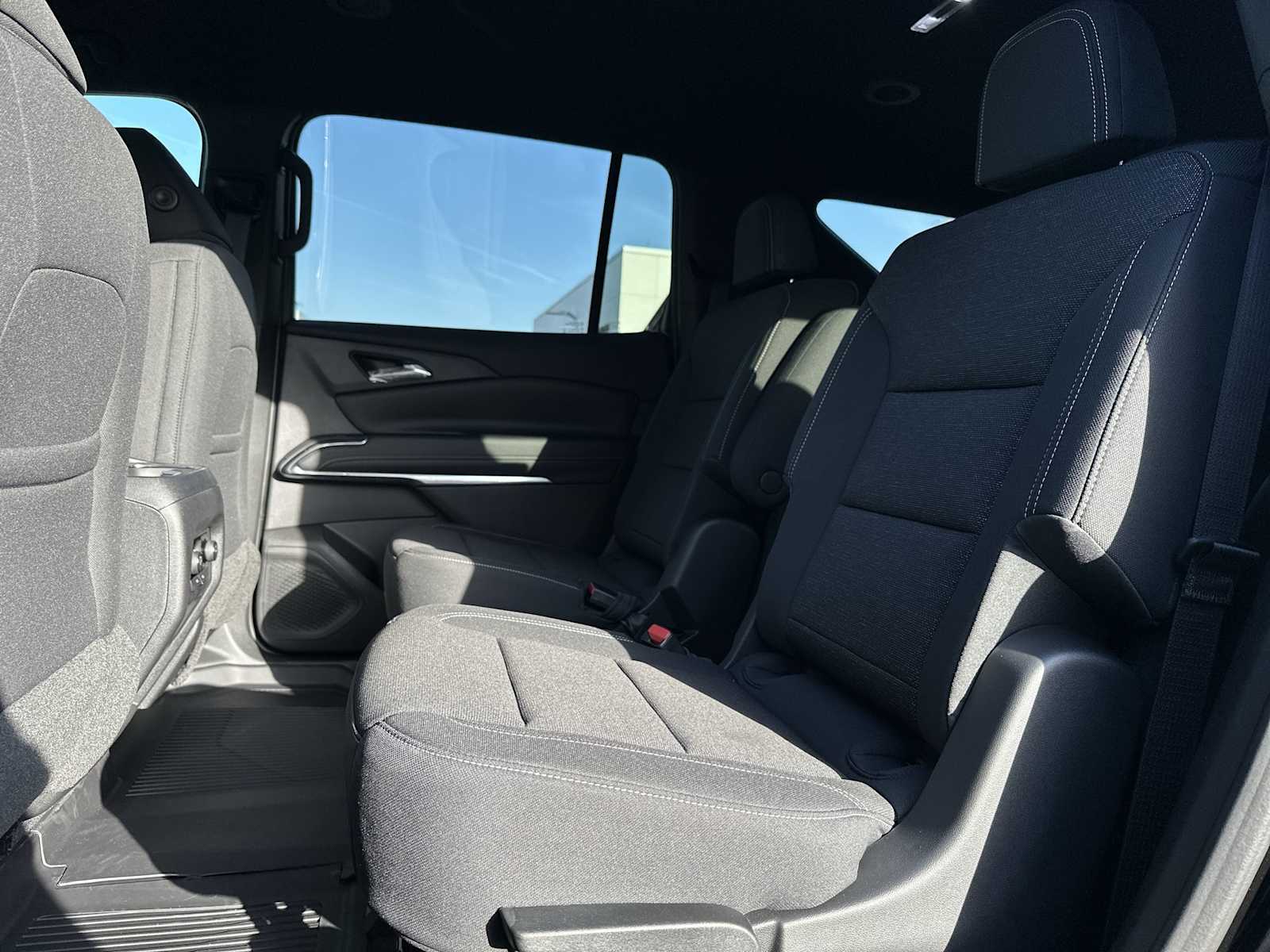 Thumbnail: 2026 Chevrolet Traverse - 17