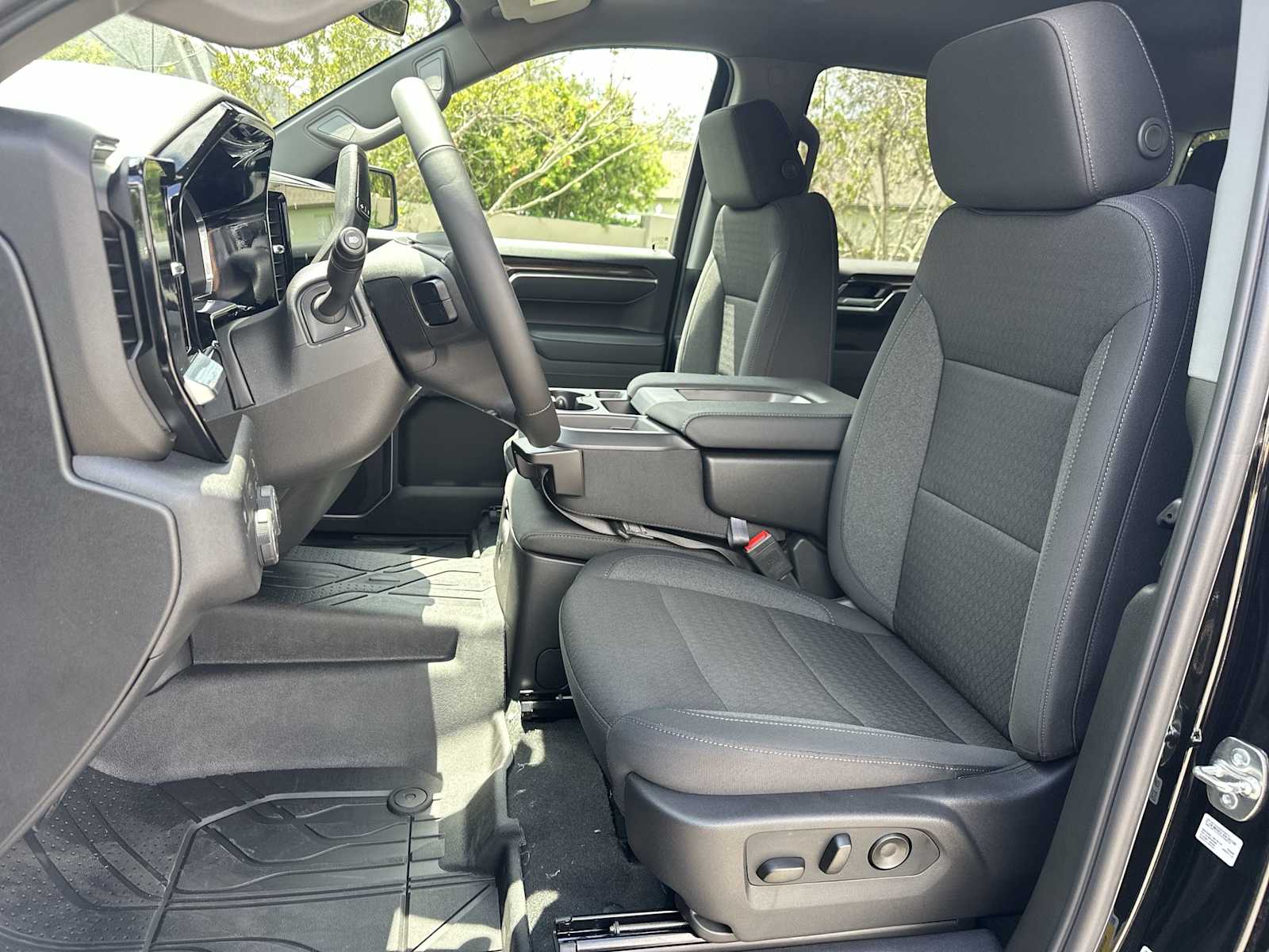 Thumbnail: 2026 Chevrolet Silverado 1500 - 15