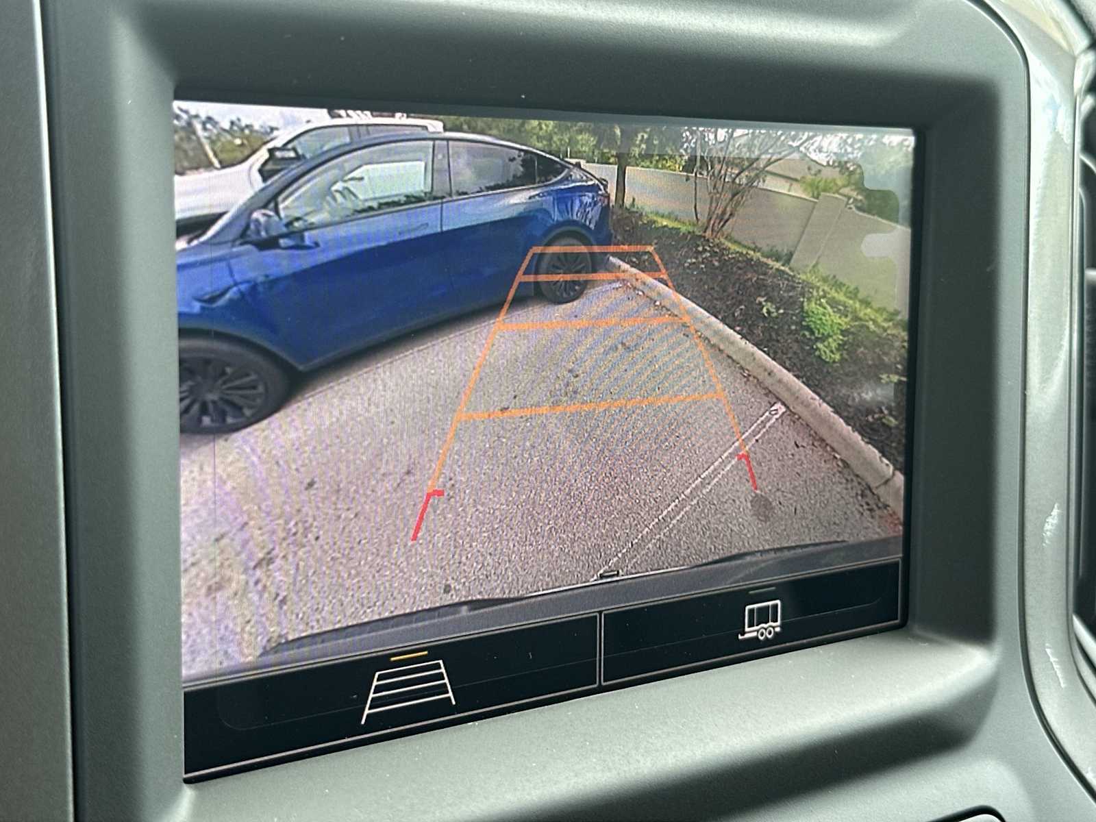 Thumbnail: 2026 Chevrolet Silverado 1500 - 22