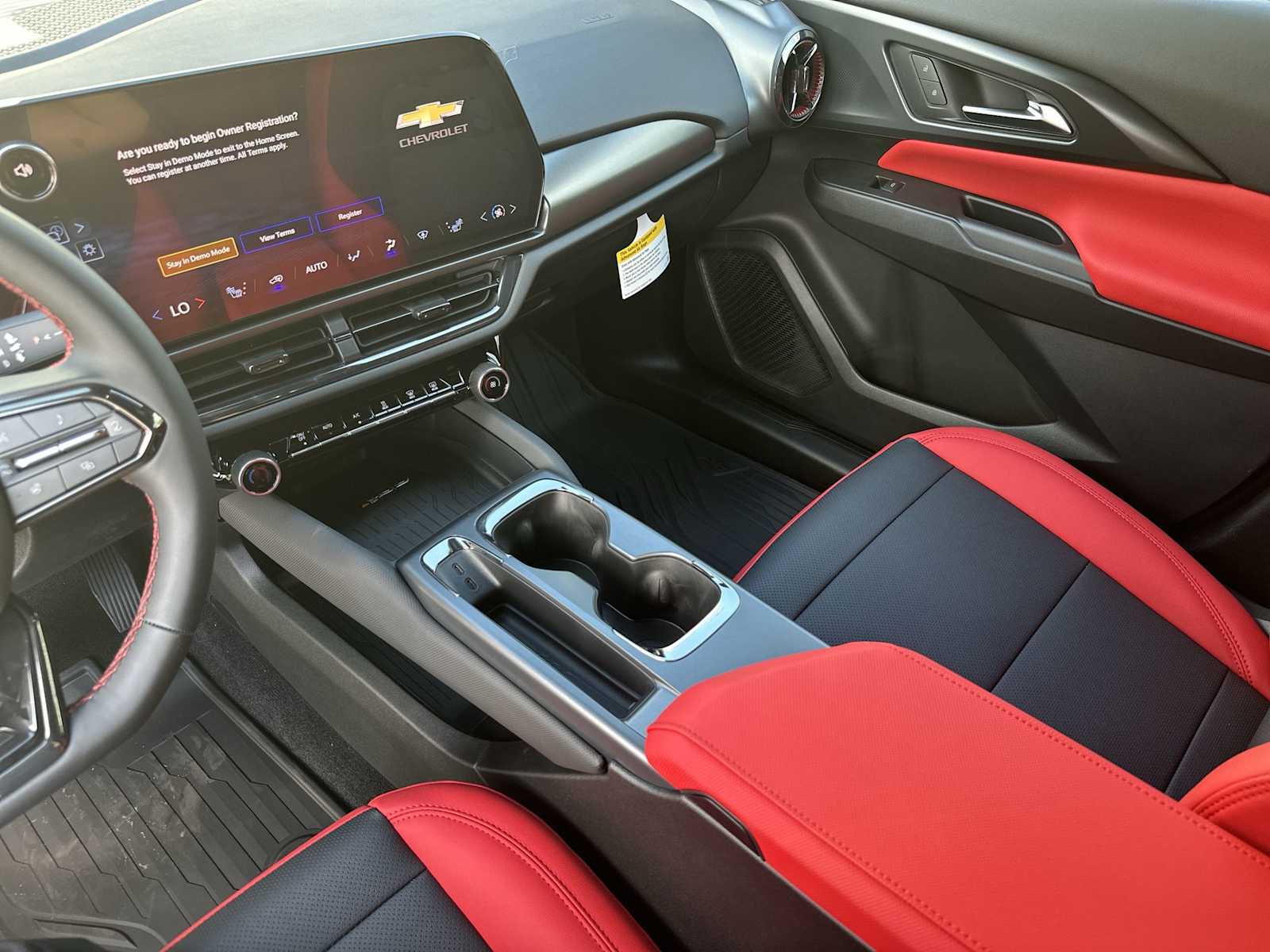 Thumbnail: 2026 Chevrolet Equinox - 21