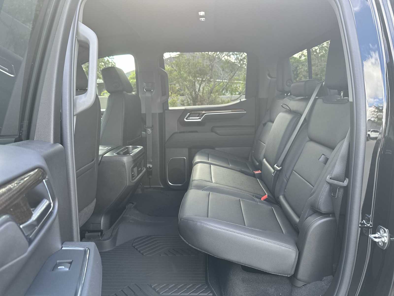Thumbnail: 2026 Chevrolet Silverado 1500 - 17