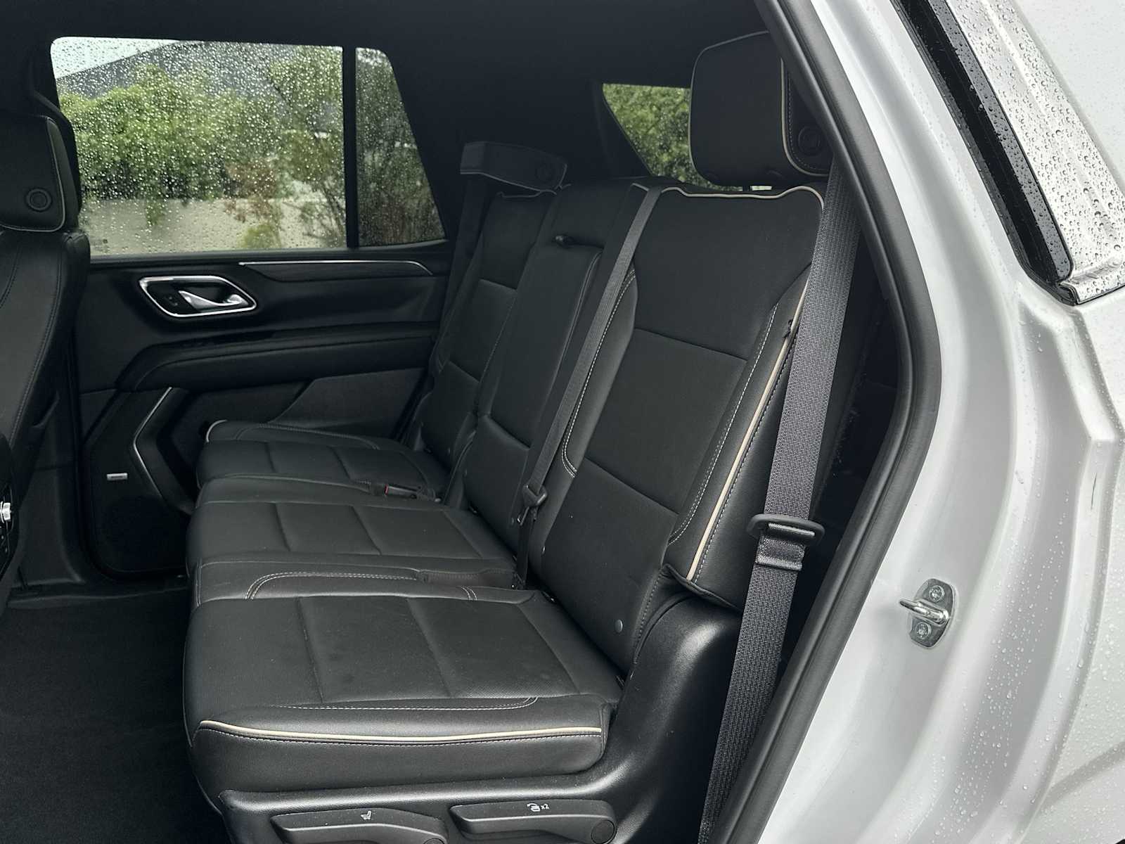 Thumbnail: 2023 GMC Yukon - 17