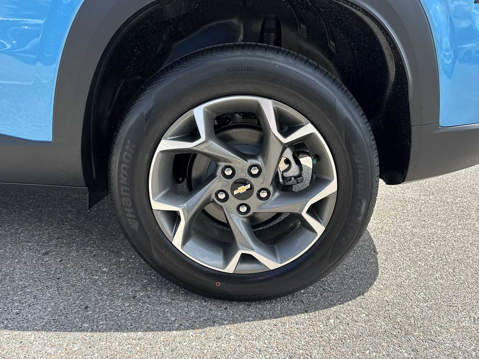 2025 Chevrolet Trax LT 18