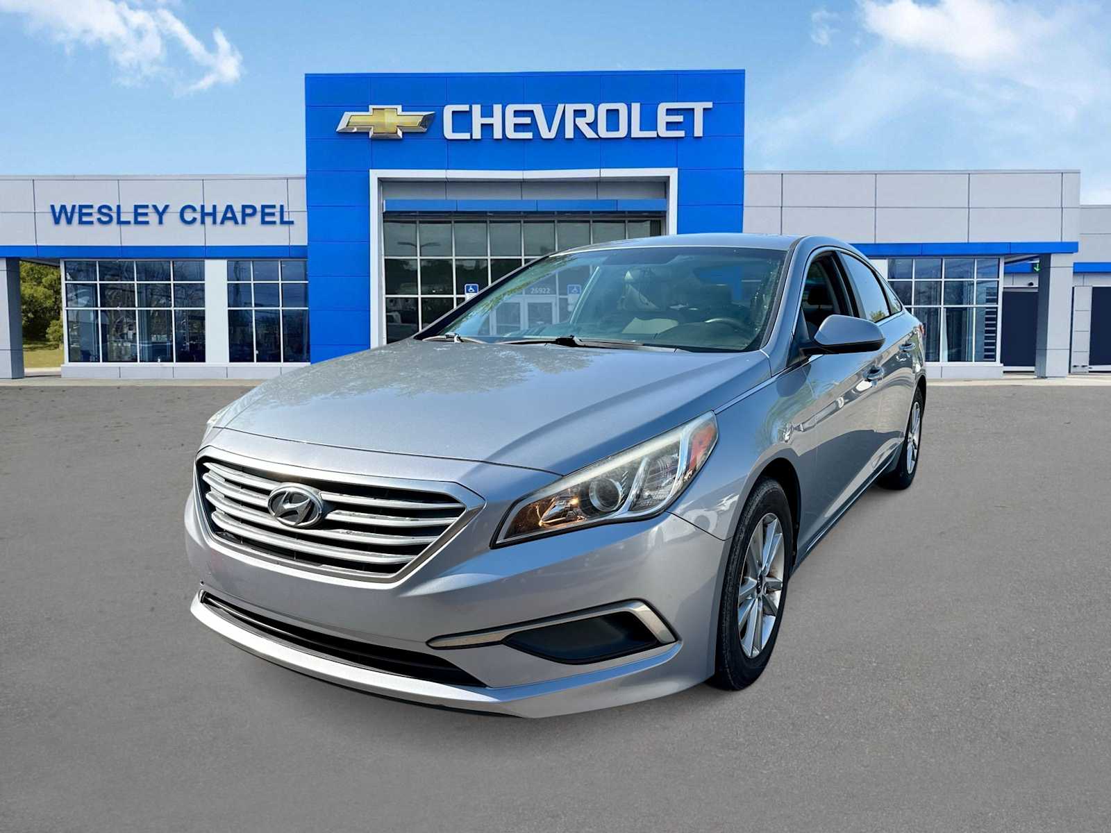 2017 Hyundai Sonata Base -
                  Wesley Chapel, FL