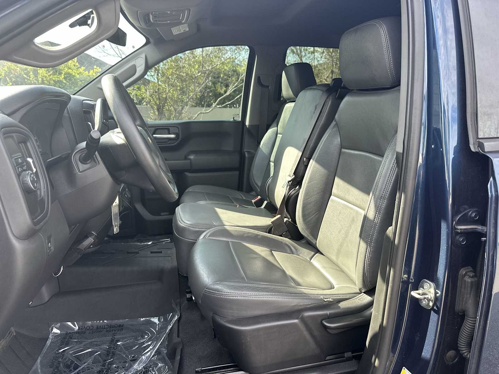 Thumbnail: 2020 Chevrolet Silverado 1500 - 2