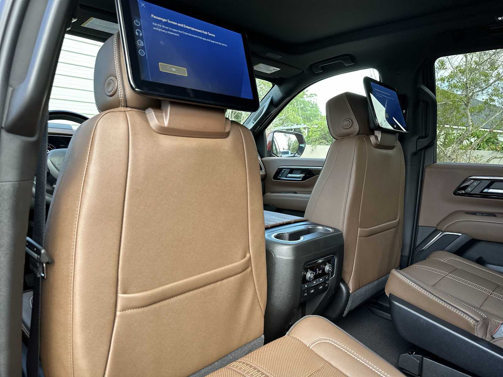 Thumbnail: 2026 Chevrolet Tahoe - 16