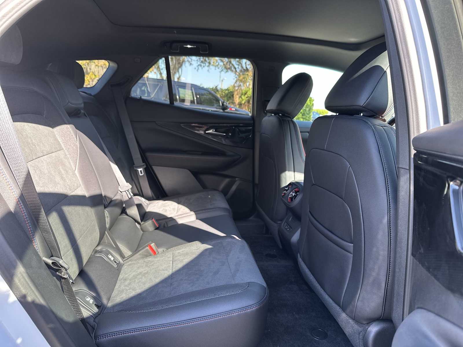 Thumbnail: 2026 Chevrolet Blazer EV - 18