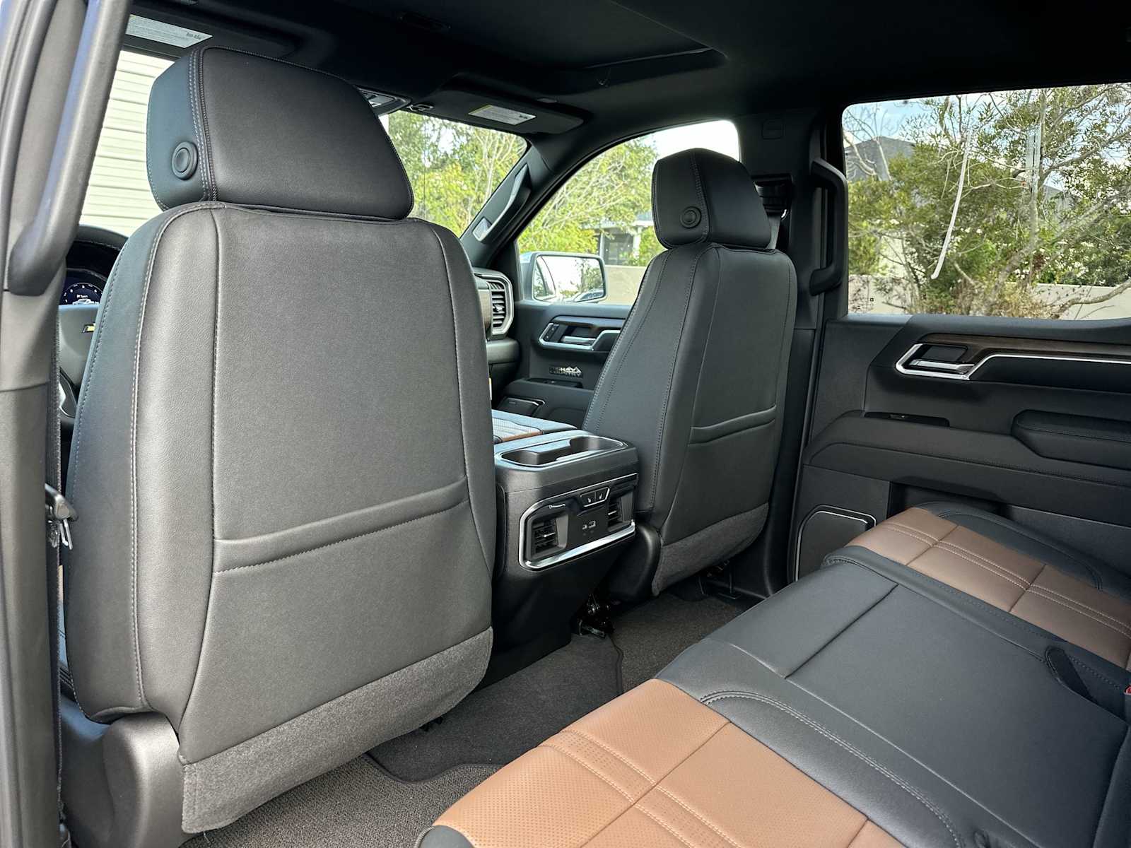 Thumbnail: 2026 Chevrolet Silverado 1500 - 16