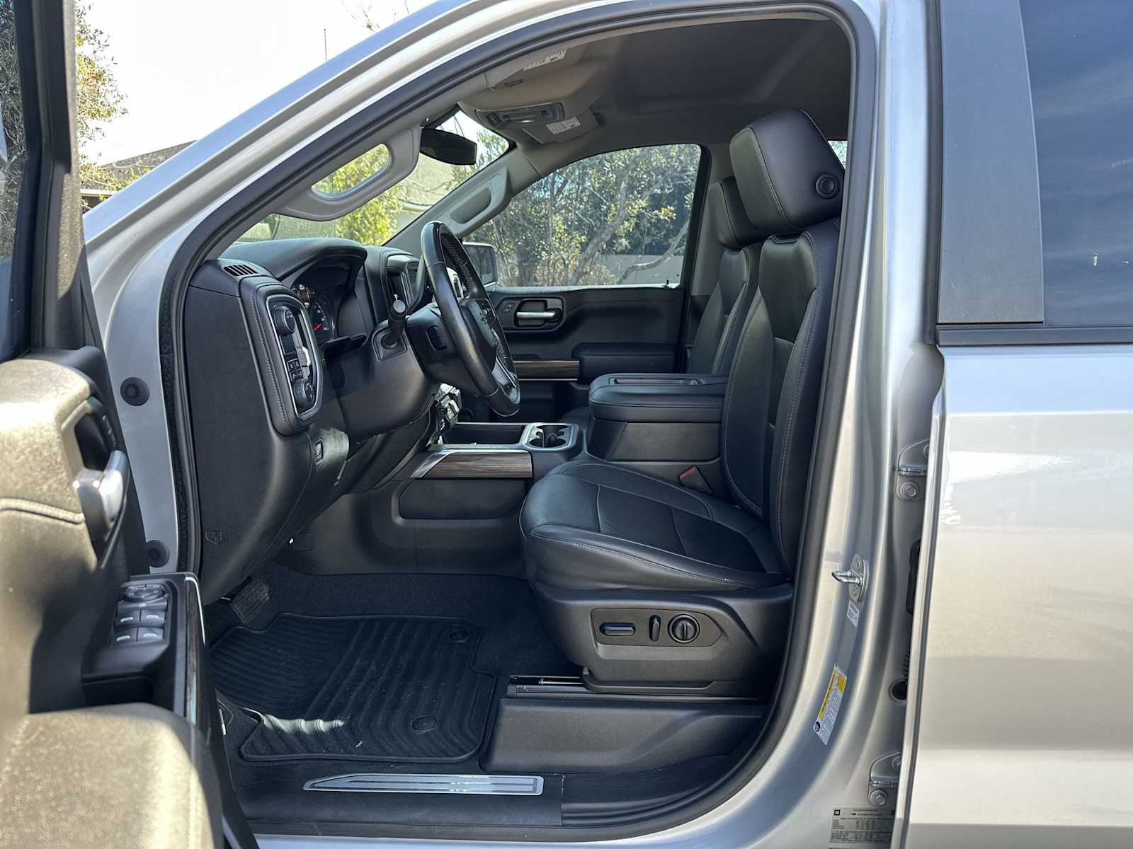 Thumbnail: 2021 Chevrolet Silverado 1500 - 2