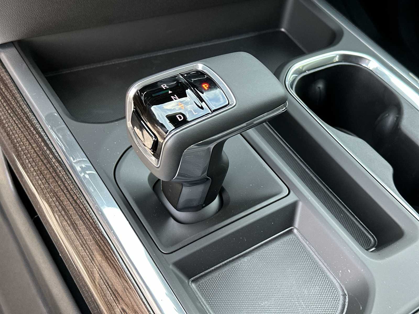 Thumbnail: 2026 Chevrolet Silverado 1500 - 23