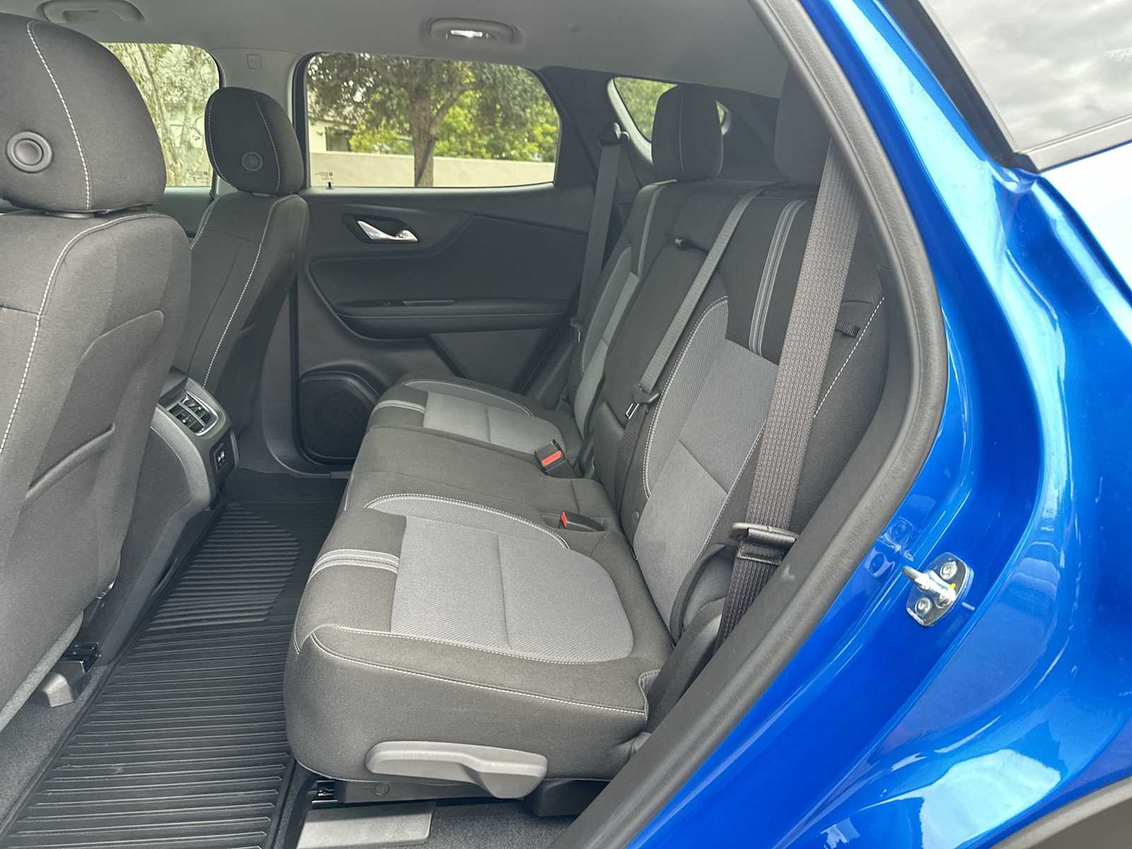 Thumbnail: 2025 Chevrolet Blazer - 17