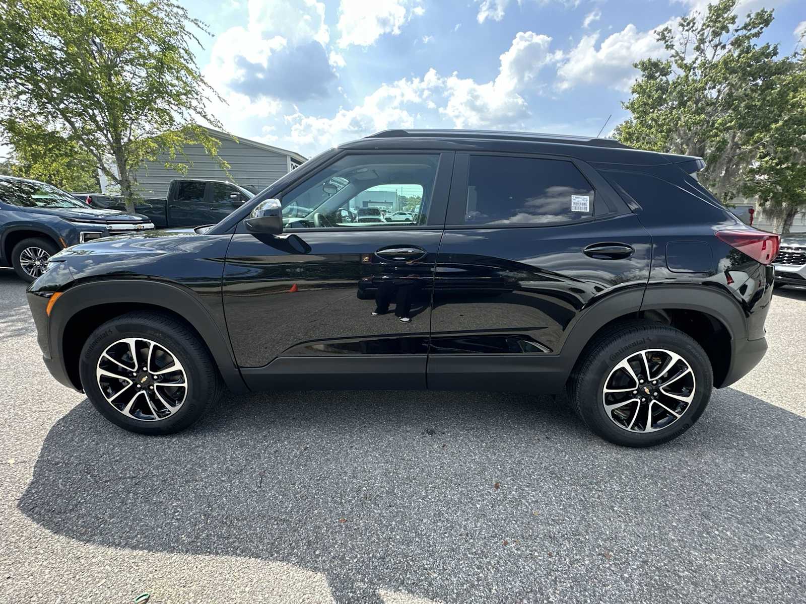 Thumbnail: 2026 Chevrolet TrailBlazer - 3