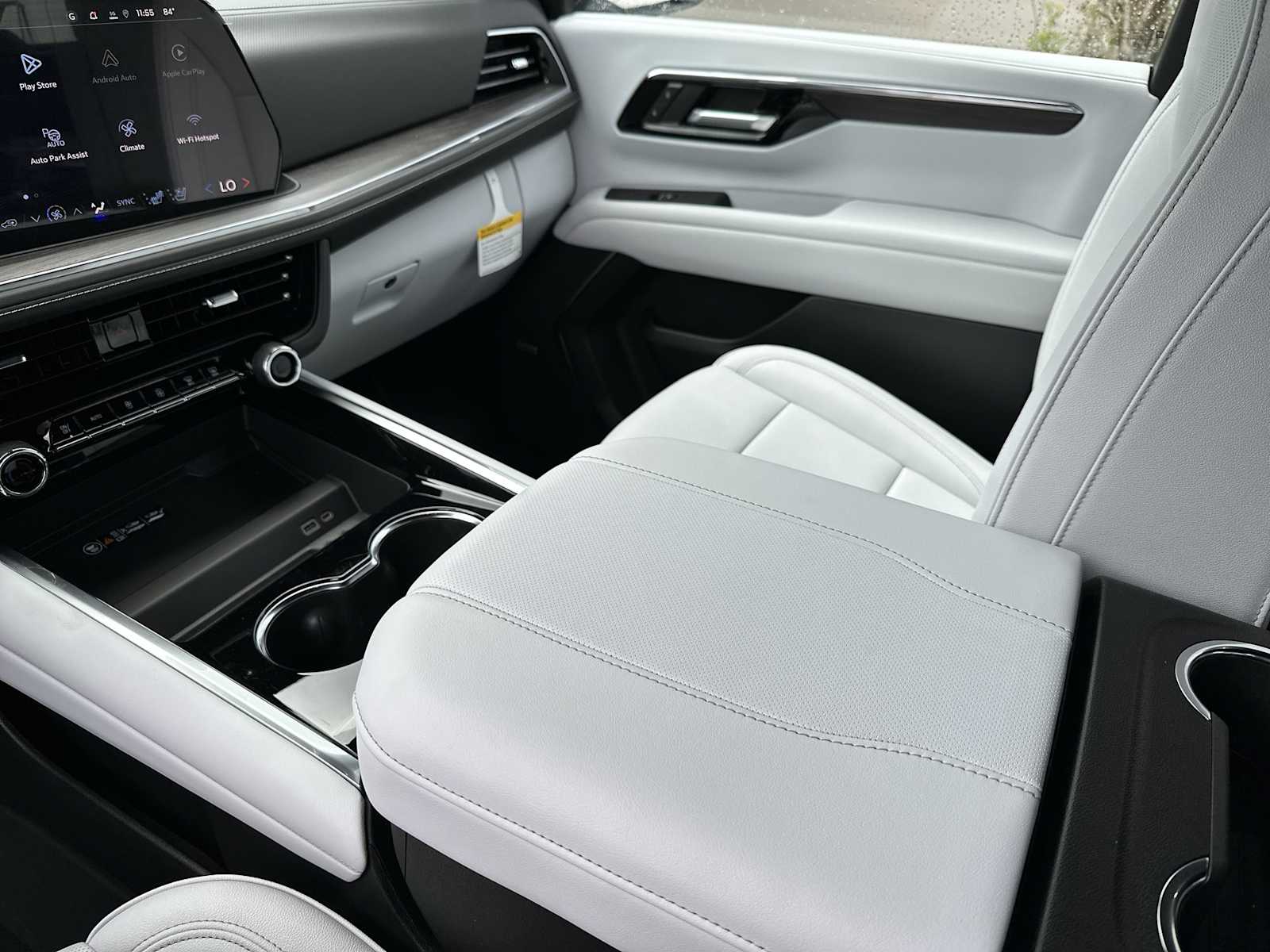 Thumbnail: 2026 Chevrolet Tahoe - 22