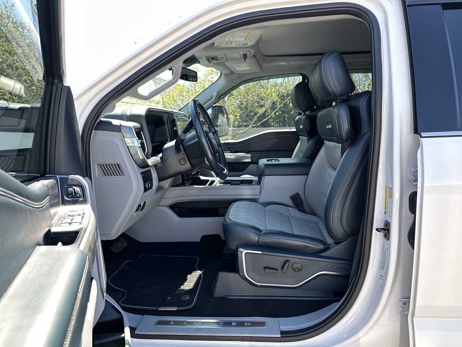Thumbnail: 2024 Ford F-250 - 2
