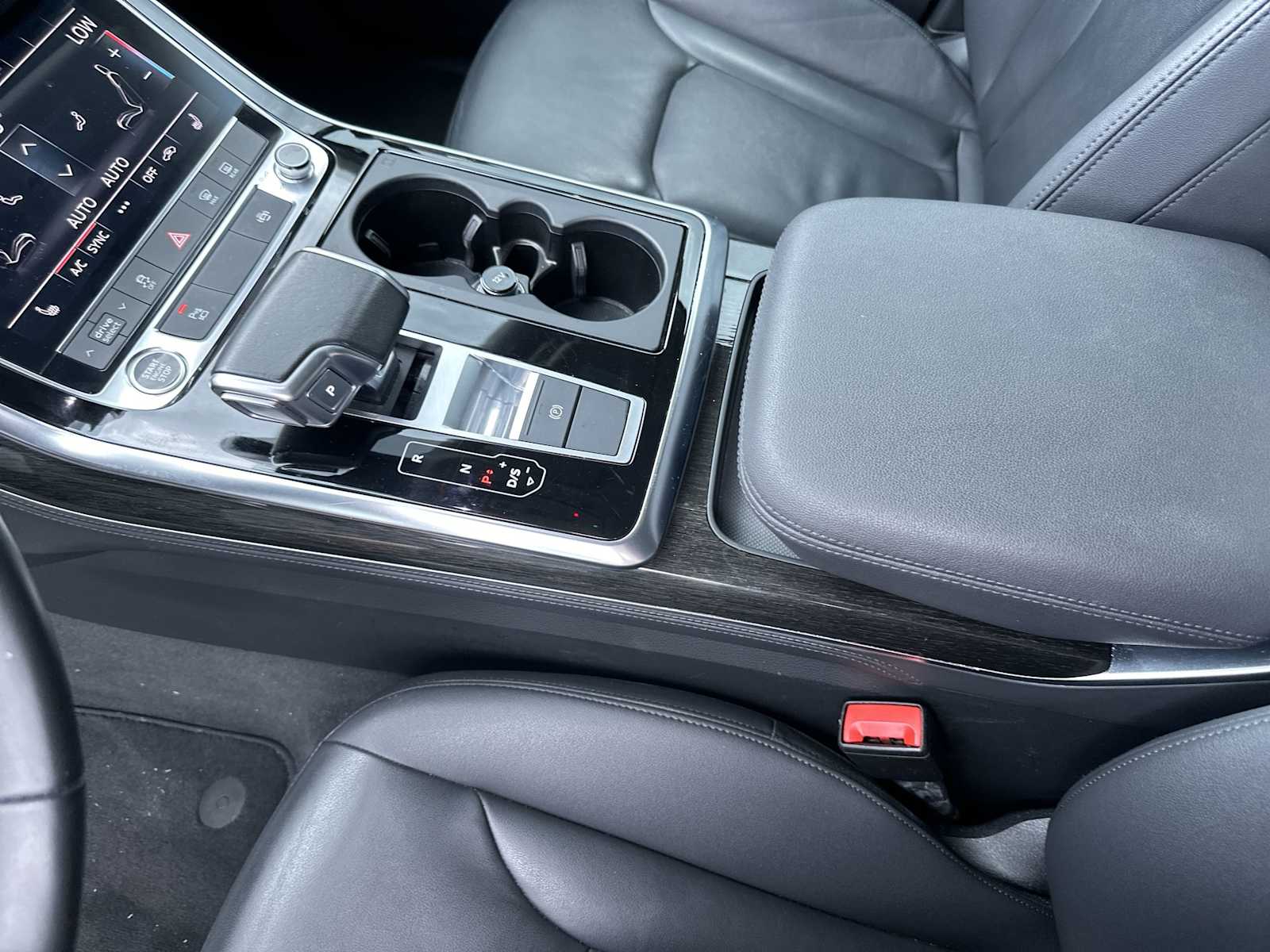 Thumbnail: 2024 Audi Q7 - 21