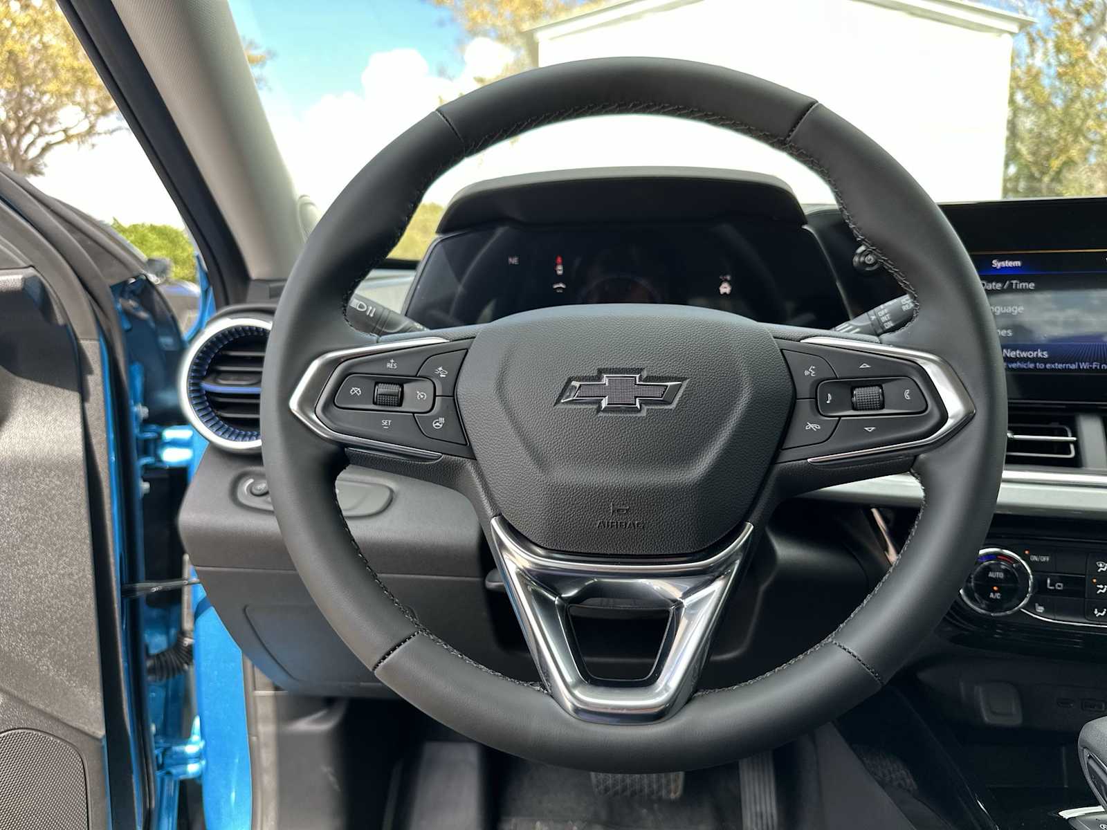 Thumbnail: 2026 Chevrolet Trax - 20
