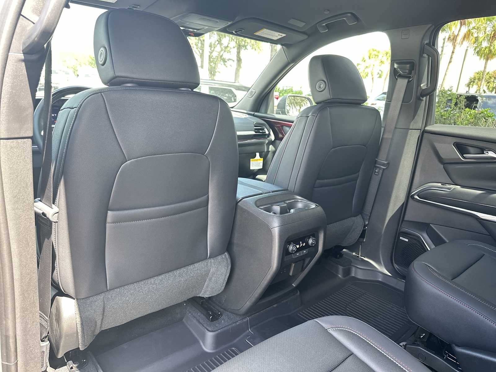 Thumbnail: 2026 Chevrolet Traverse - 16