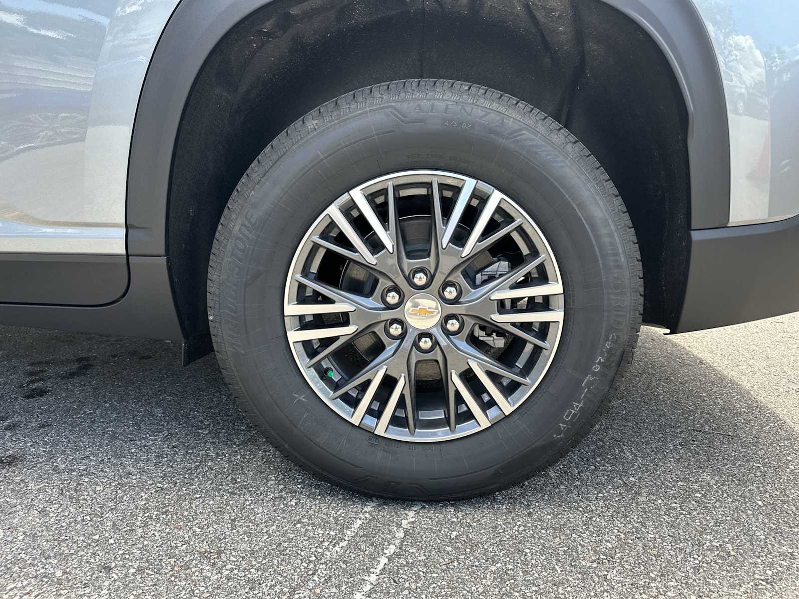 Thumbnail: 2026 Chevrolet Traverse - 12