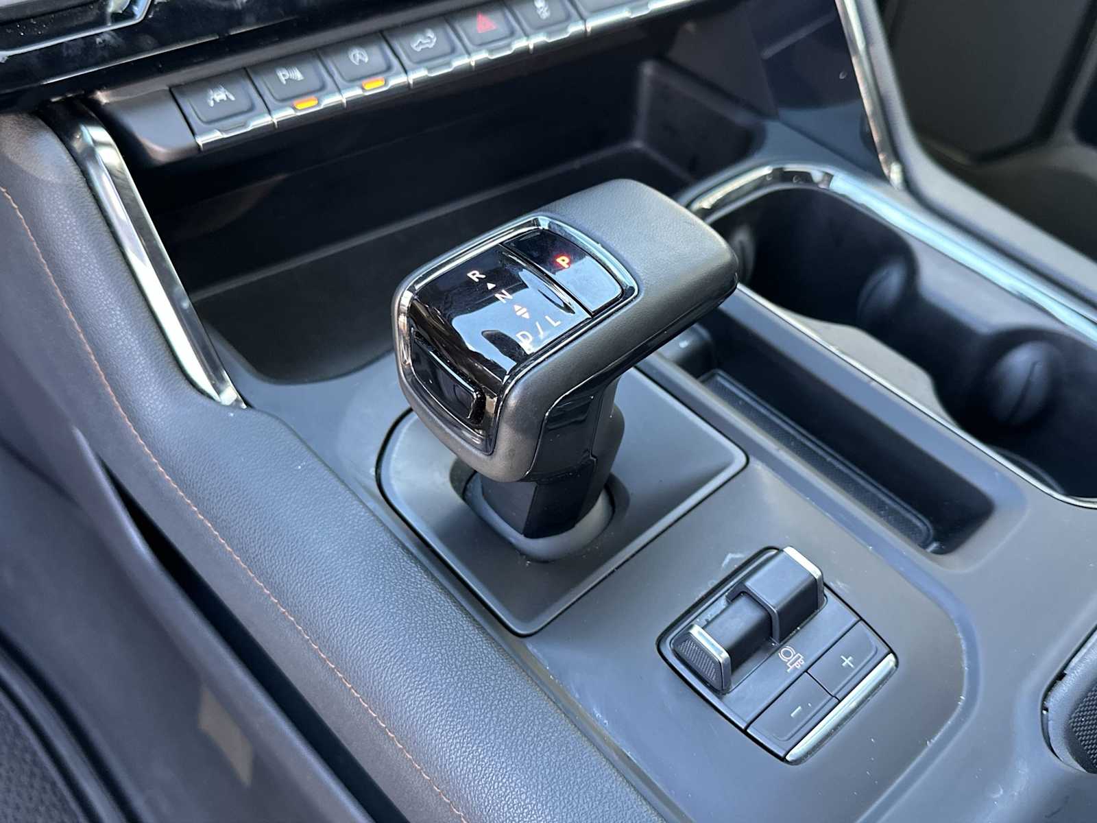 Thumbnail: 2024 GMC Sierra 1500 - 23