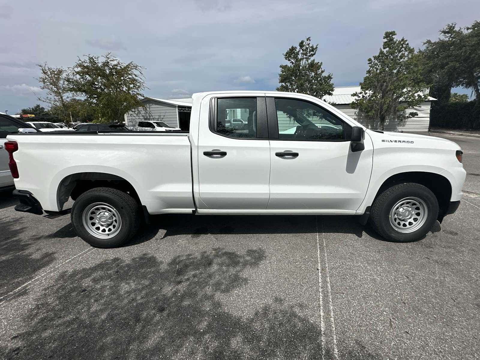 Thumbnail: 2026 Chevrolet Silverado 1500 - 7