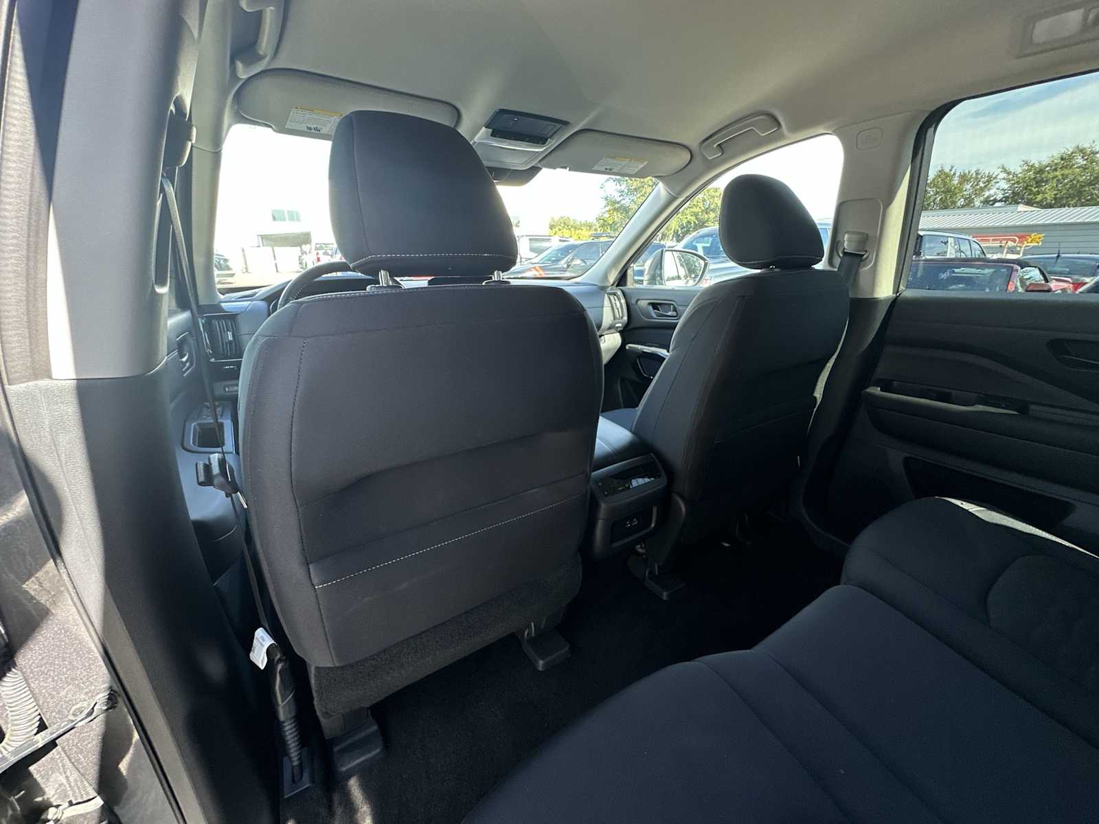 Thumbnail: 2025 Nissan Pathfinder - 16