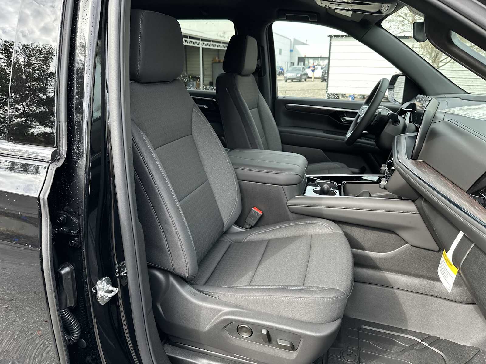 Thumbnail: 2026 Chevrolet Tahoe - 19