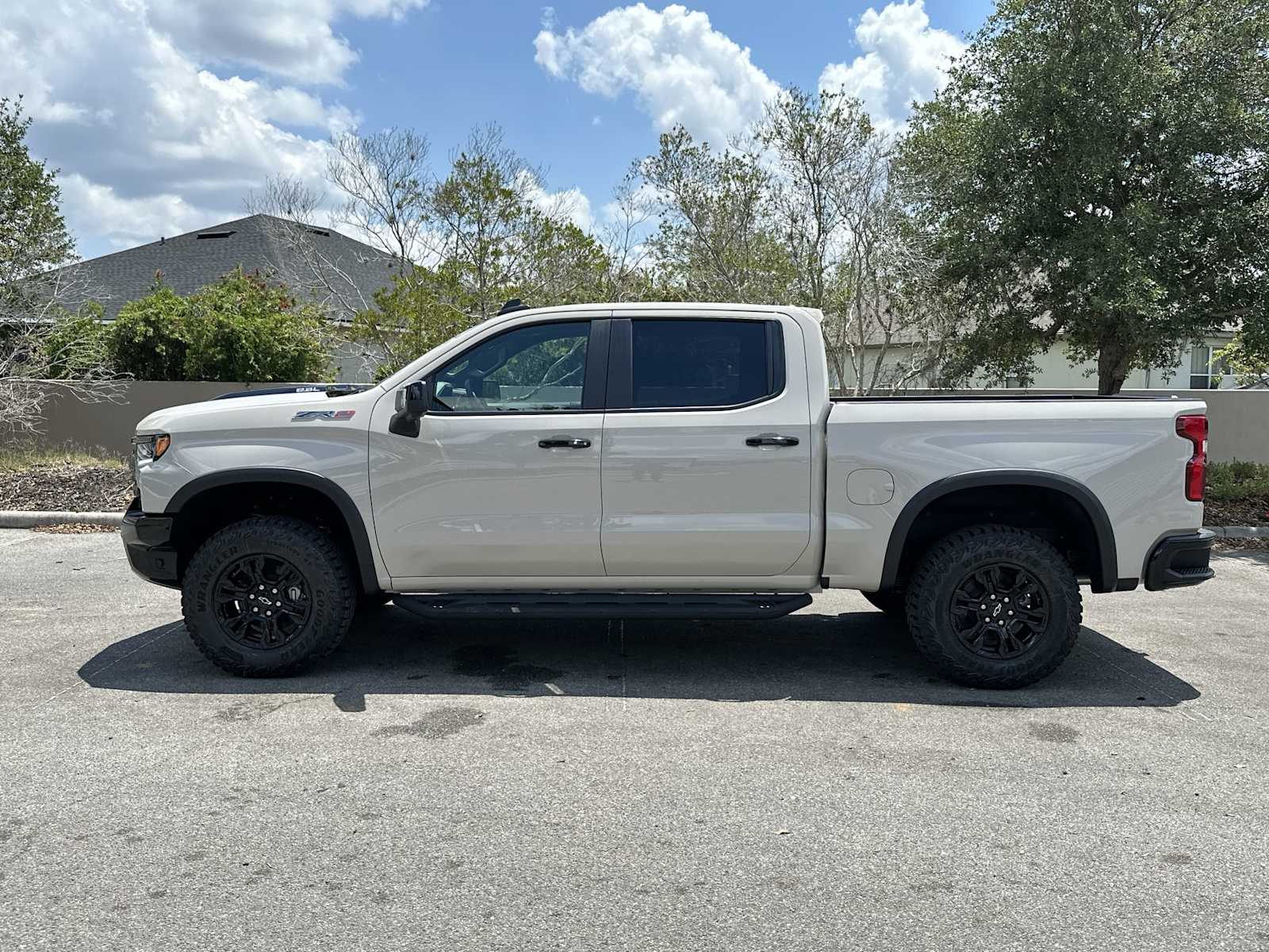 Thumbnail: 2026 Chevrolet Silverado 1500 - 3