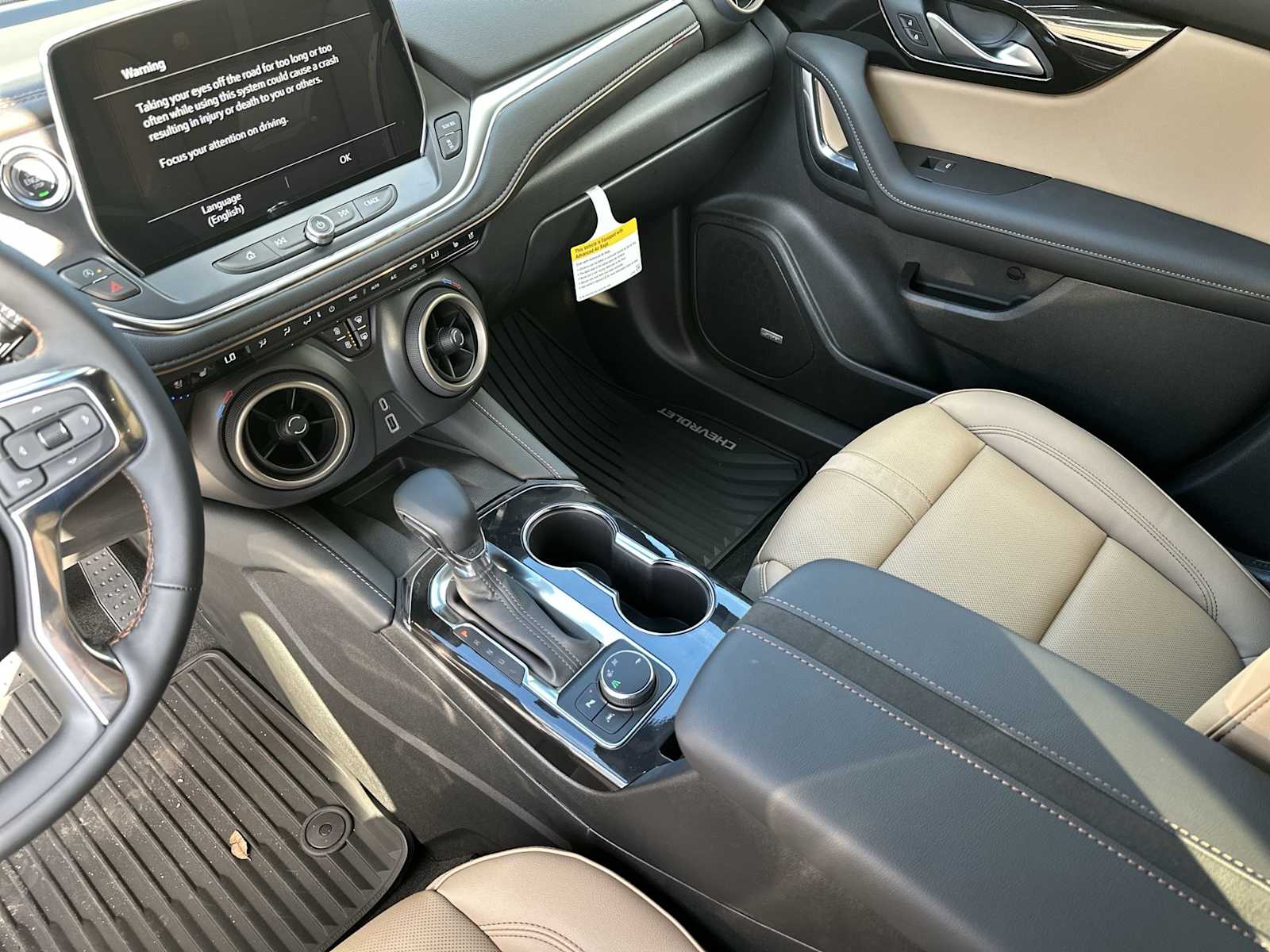 Thumbnail: 2025 Chevrolet Blazer - 22