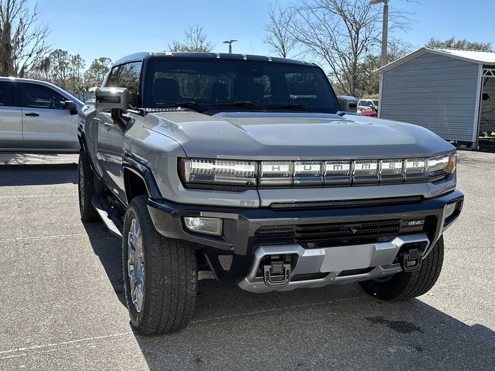 Thumbnail: 2025 GMC Hummer EV - 8