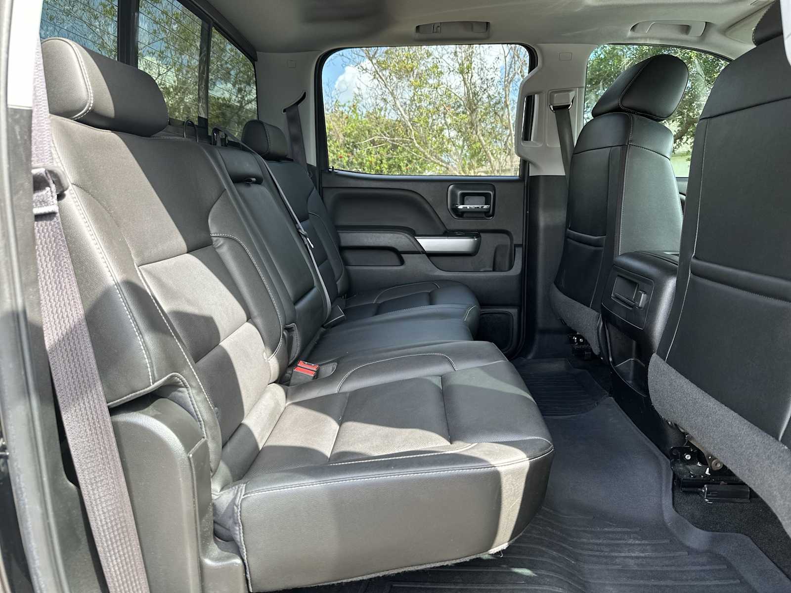 Thumbnail: 2017 Chevrolet Silverado 2500 - 18