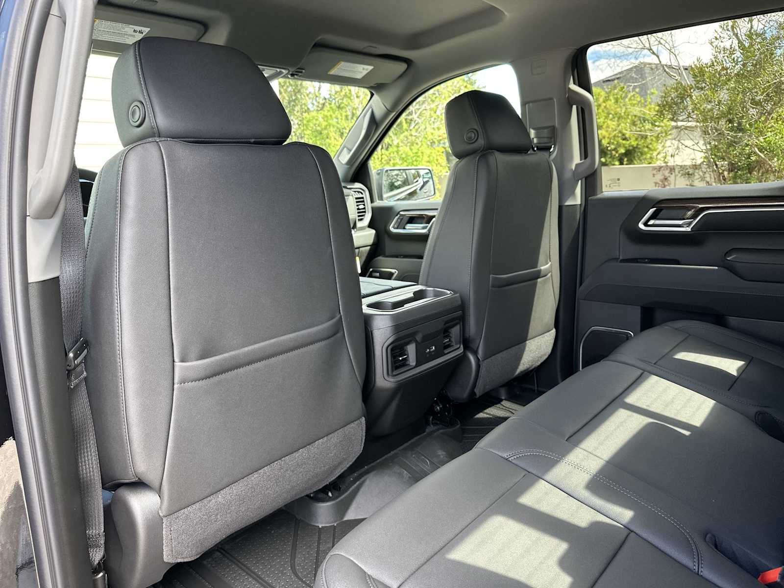 Thumbnail: 2026 Chevrolet Silverado 1500 - 16