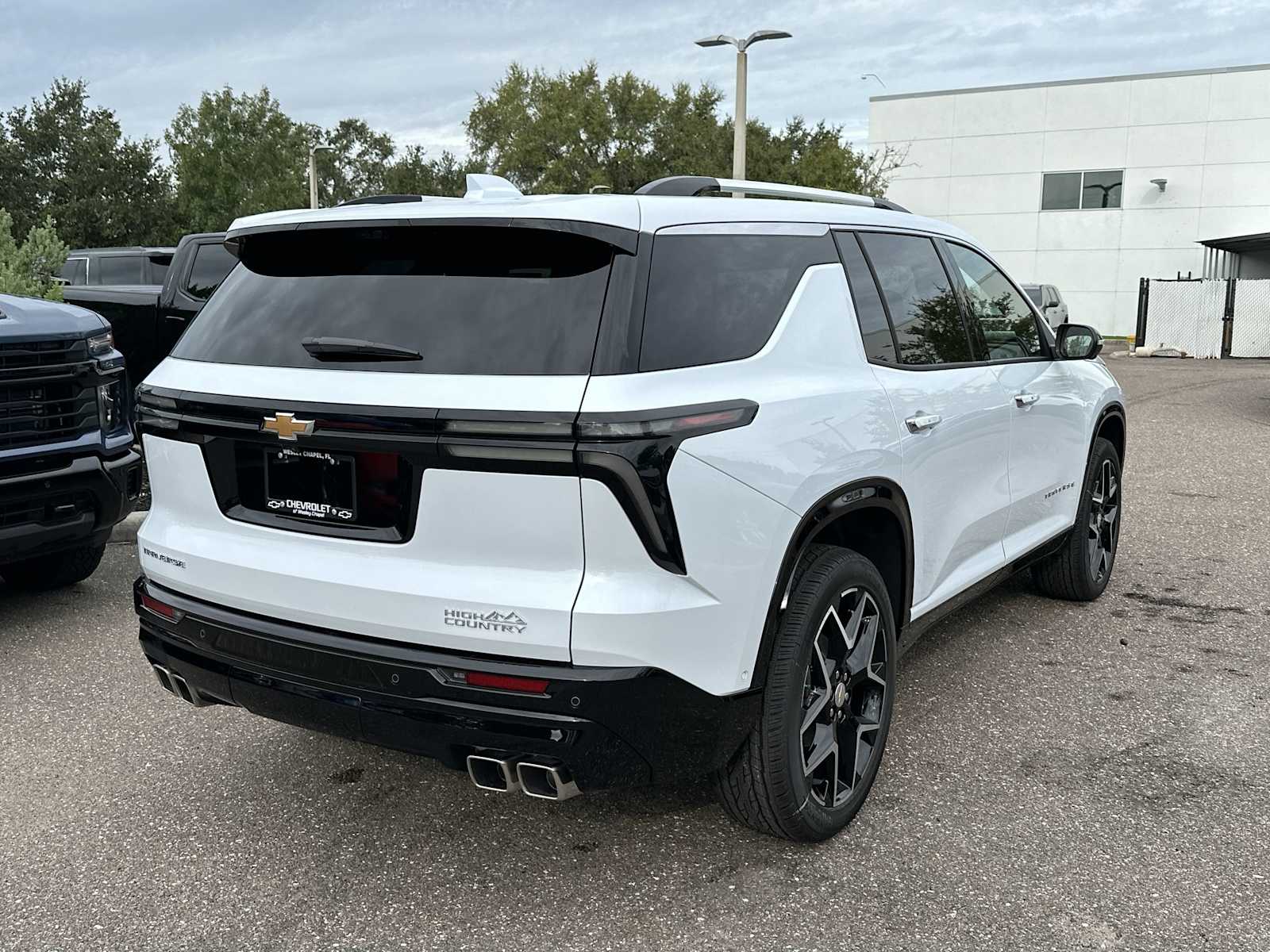 Thumbnail: 2026 Chevrolet Traverse - 6