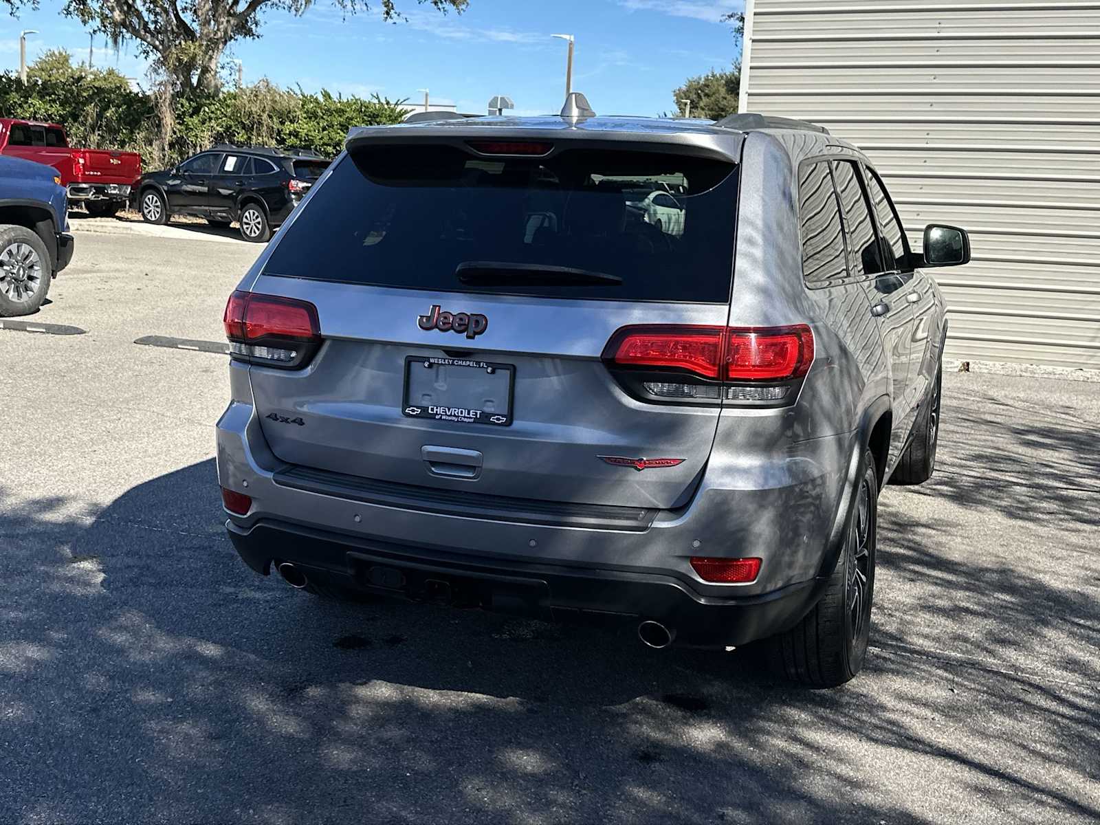 Thumbnail: 2020 Jeep Grand Cherokee - 6