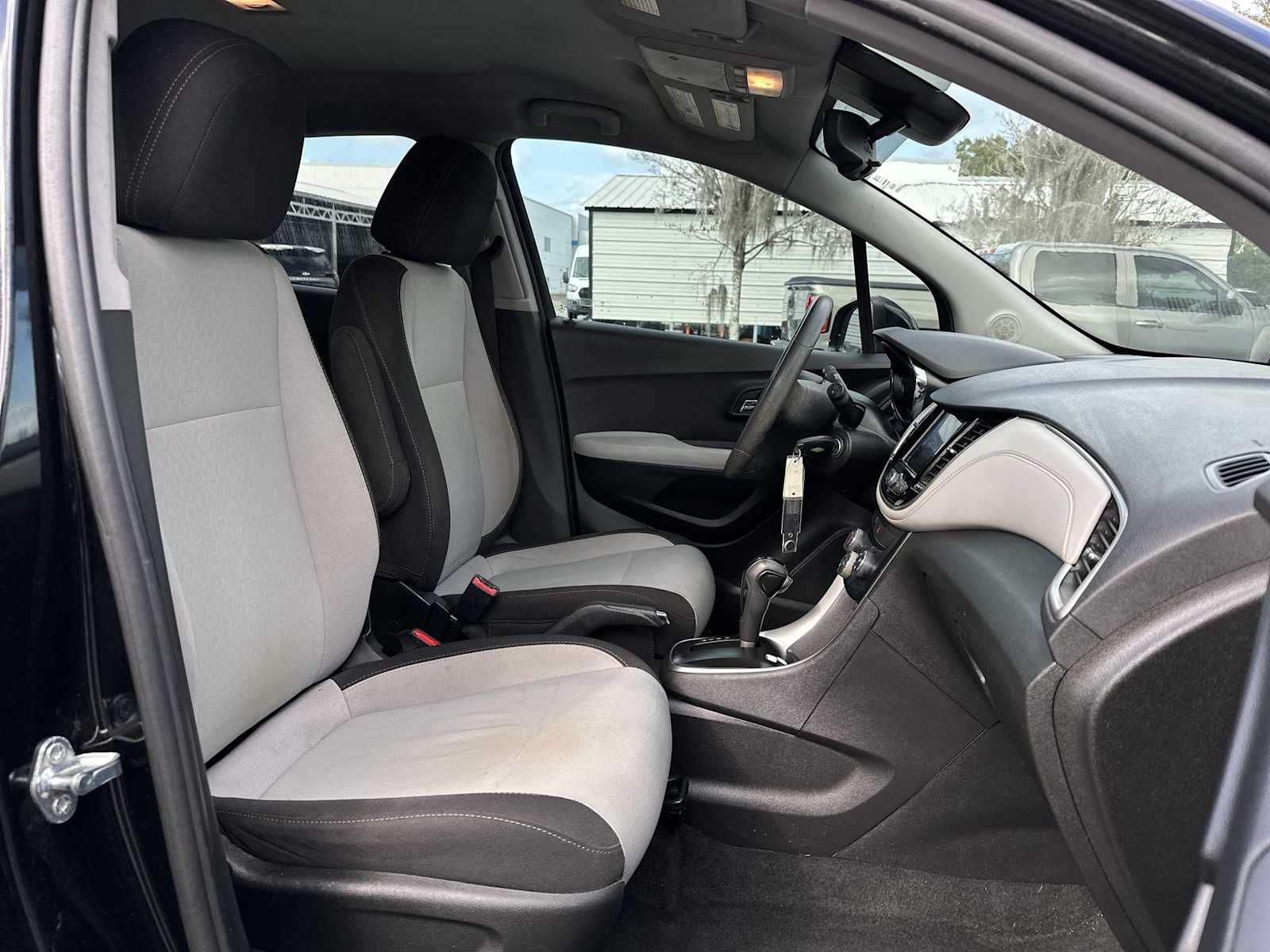 Thumbnail: 2020 Chevrolet Trax - 19