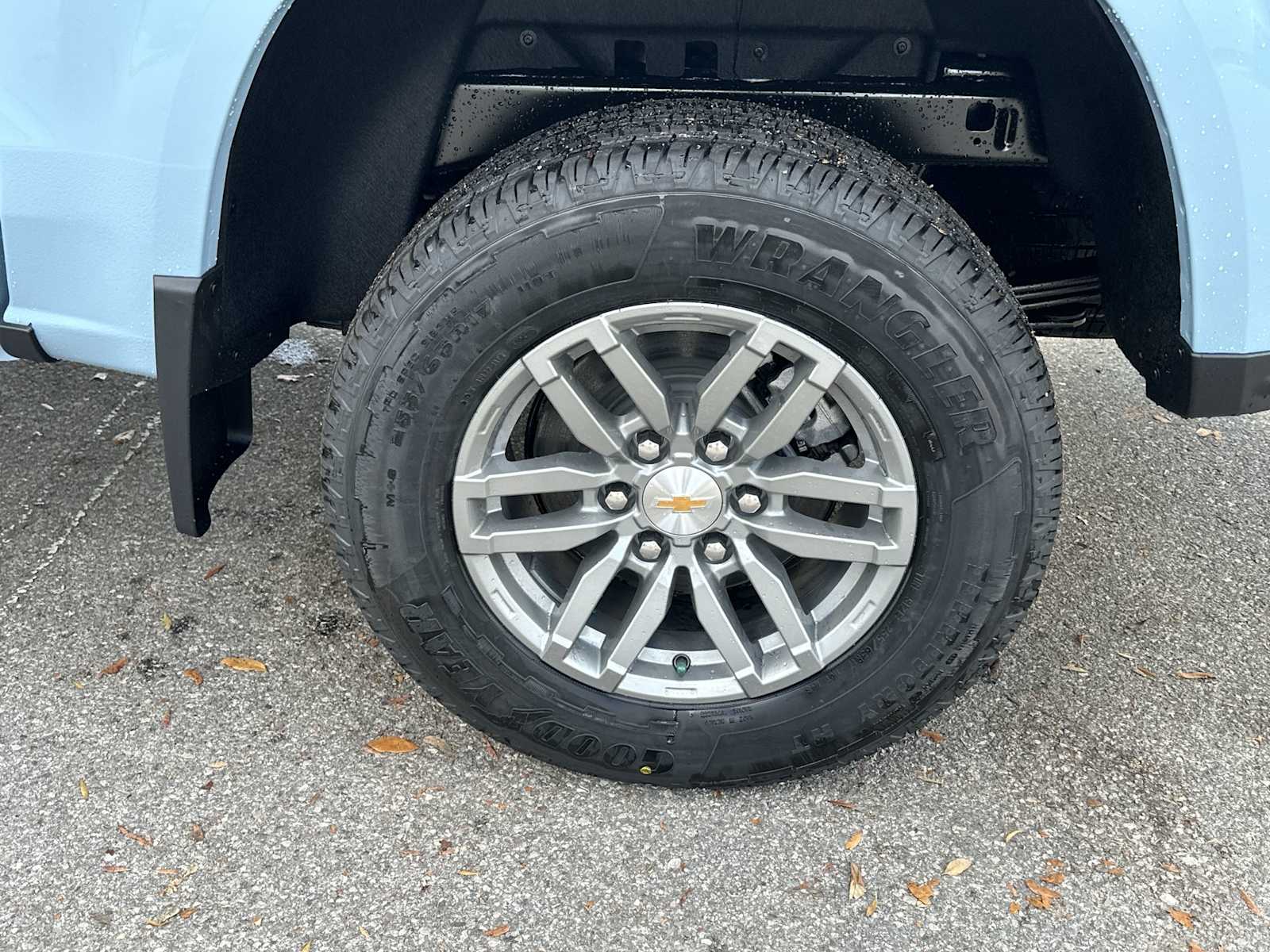 Thumbnail: 2026 Chevrolet Colorado - 12