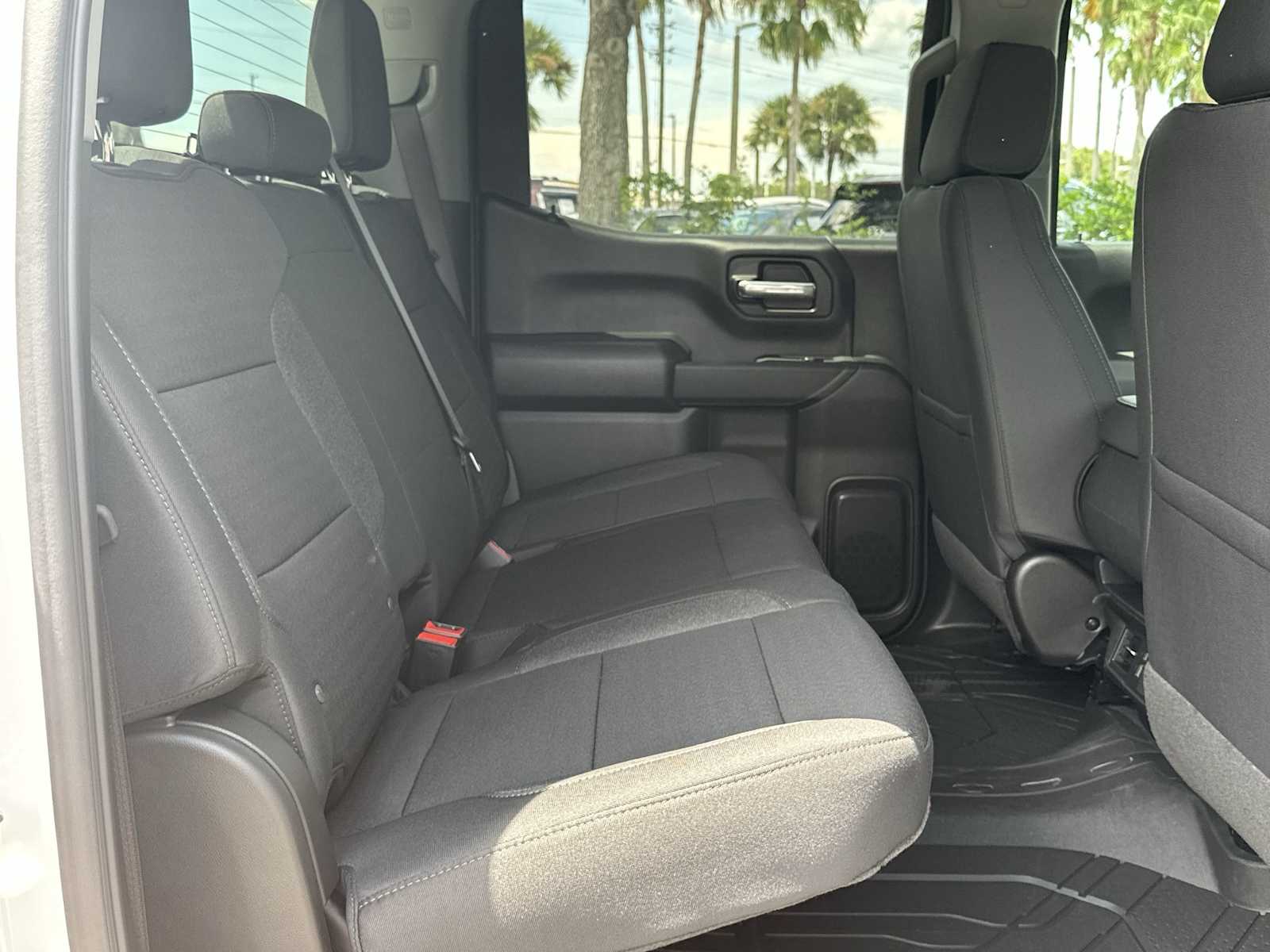 Thumbnail: 2025 Chevrolet Silverado 1500 - 18