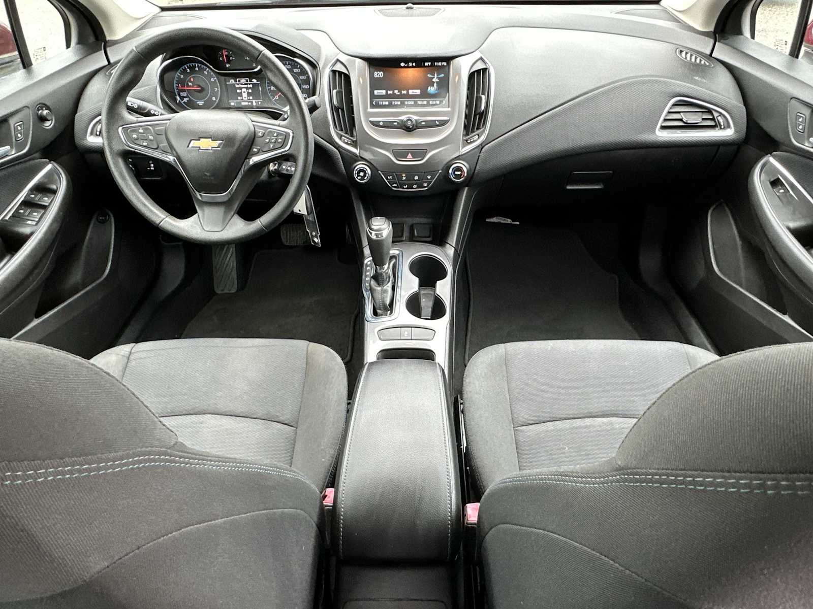 Thumbnail: 2018 Chevrolet Cruze - 14