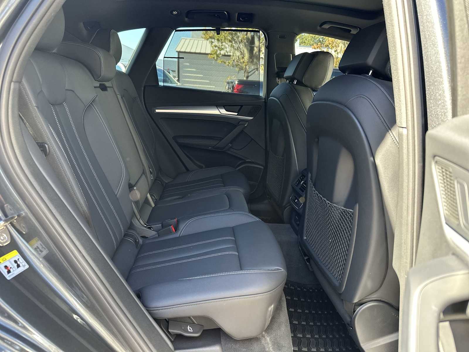 Thumbnail: 2025 Audi Q5 - 19