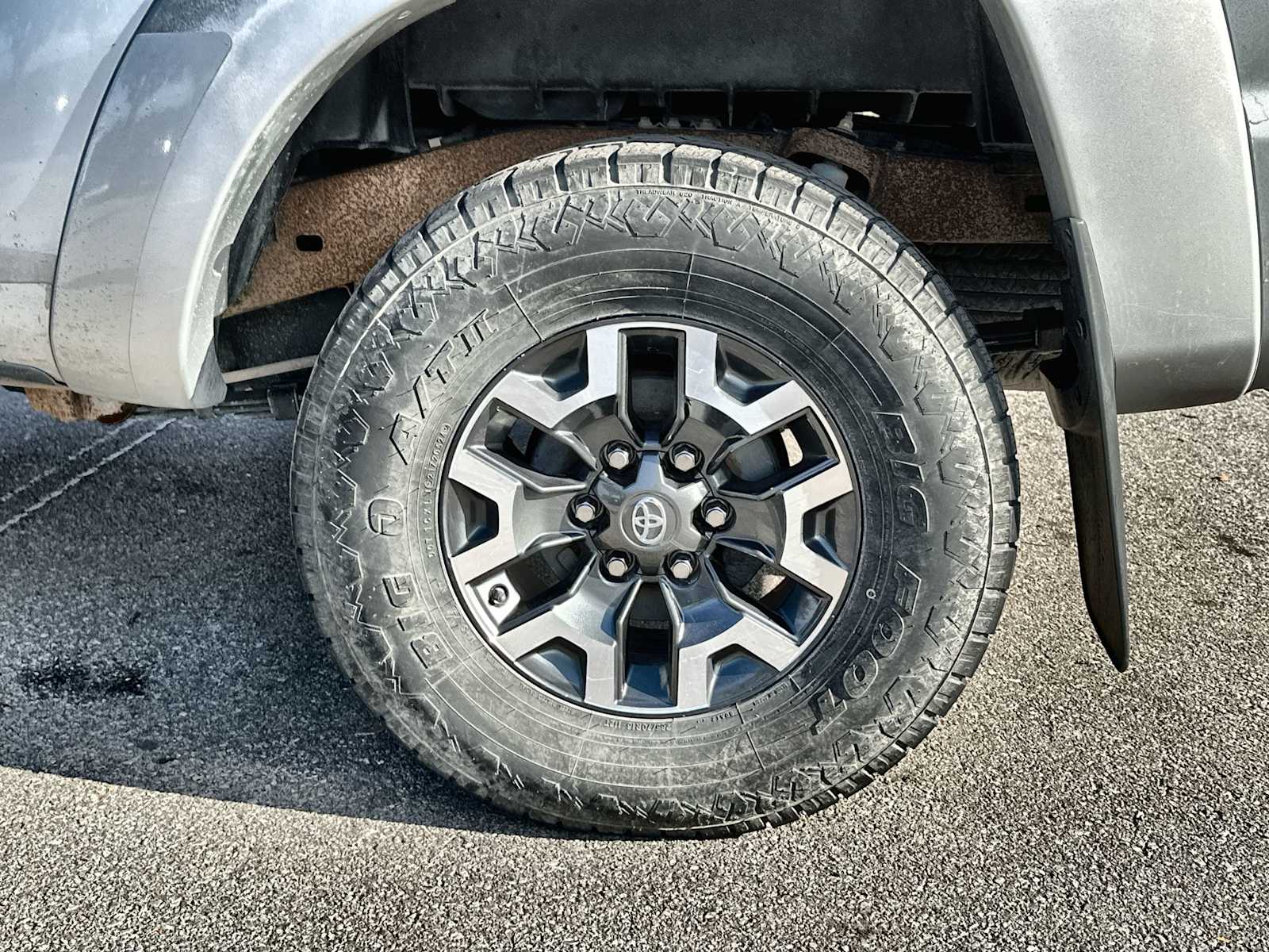 Thumbnail: 2006 Toyota Tacoma - 12