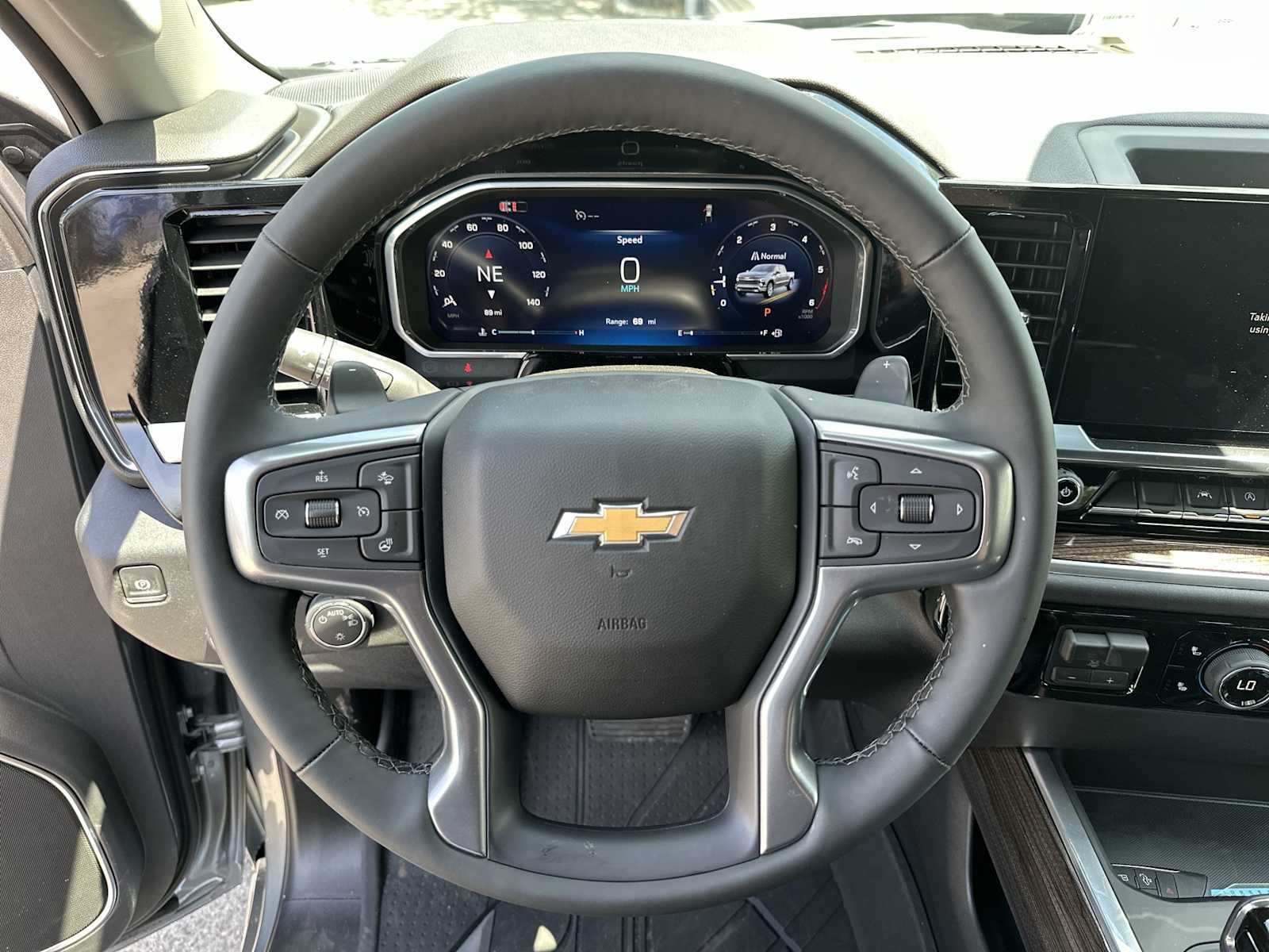 Thumbnail: 2026 Chevrolet Silverado 1500 - 20