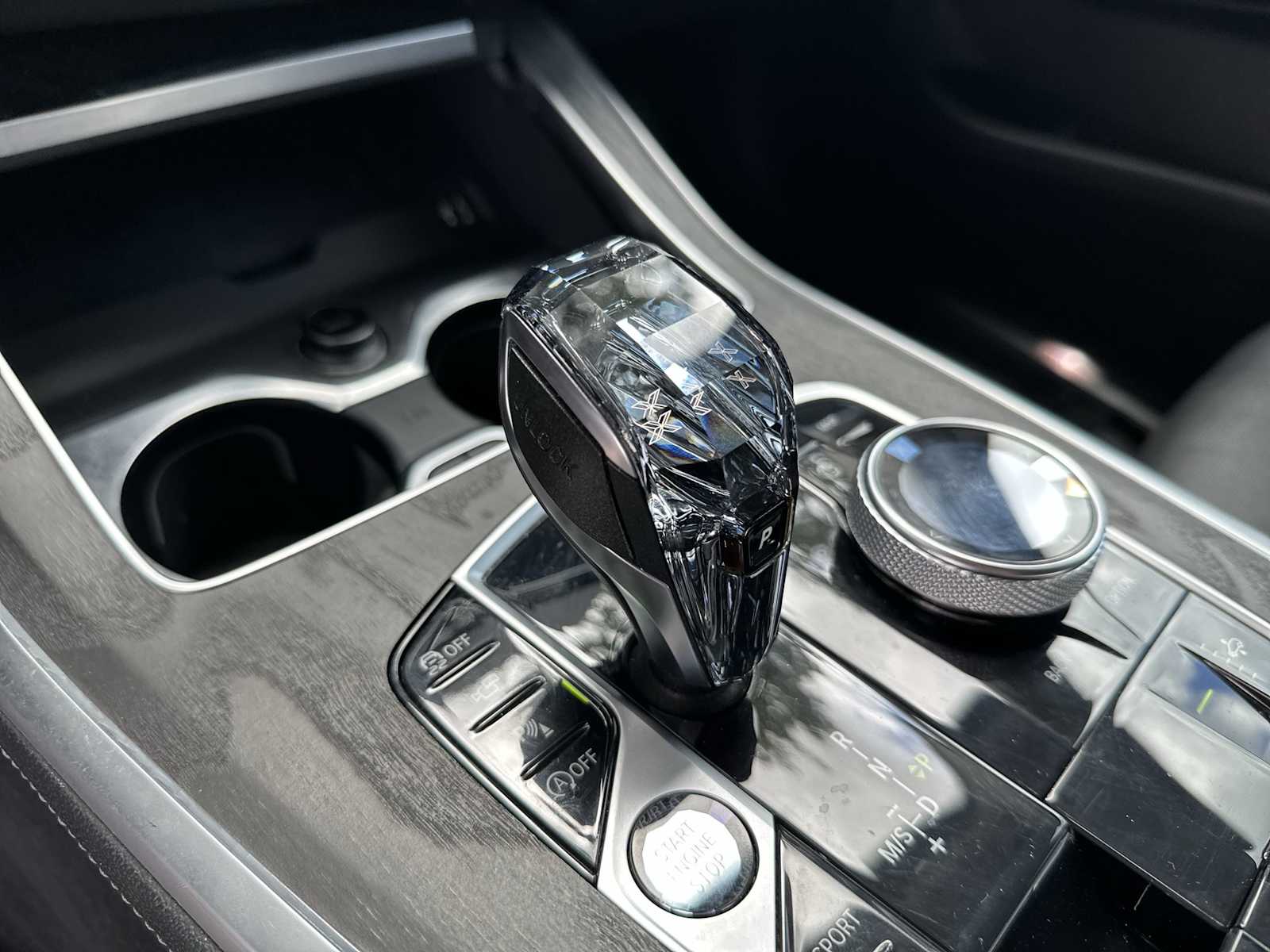 Thumbnail: 2019 BMW X7 - 23