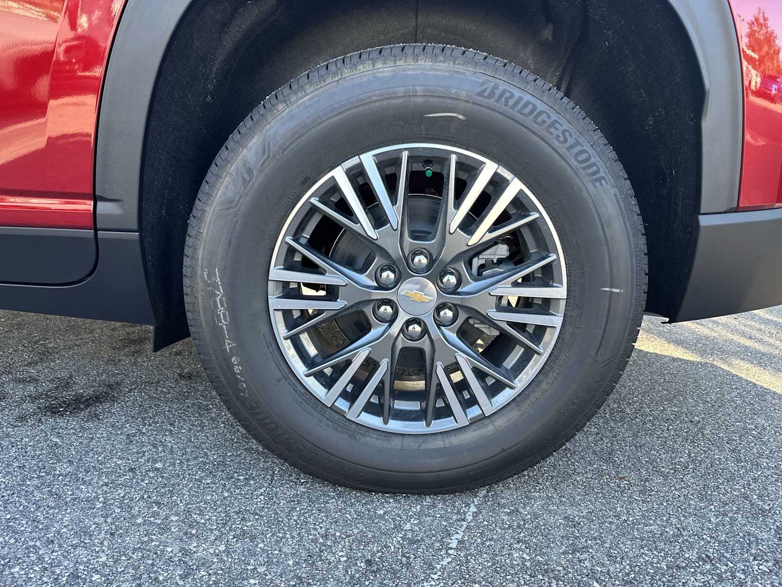 Thumbnail: 2026 Chevrolet Traverse - 12