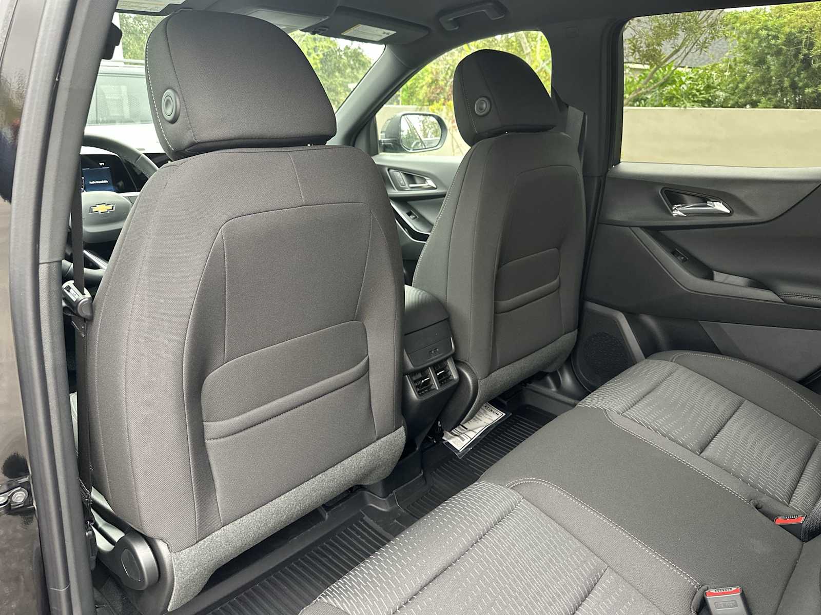 Thumbnail: 2026 Chevrolet Equinox - 16