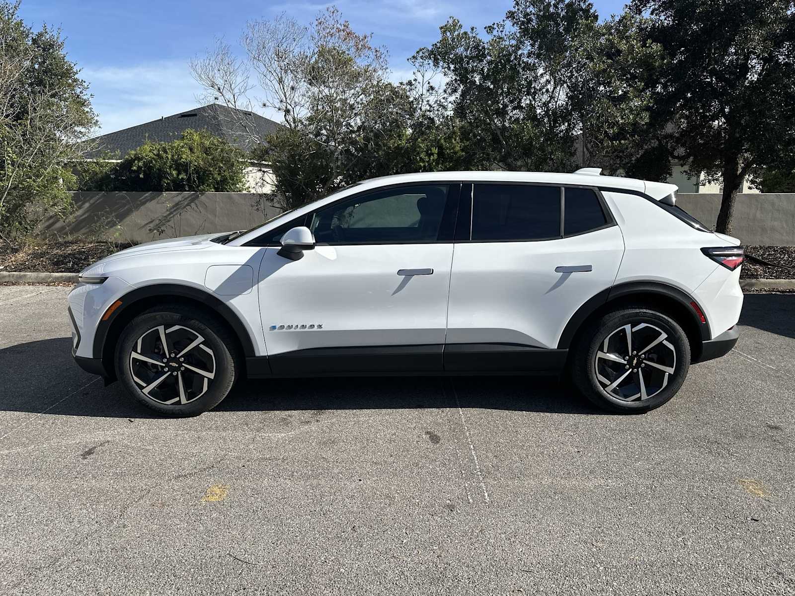 Thumbnail: 2026 Chevrolet Equinox - 3